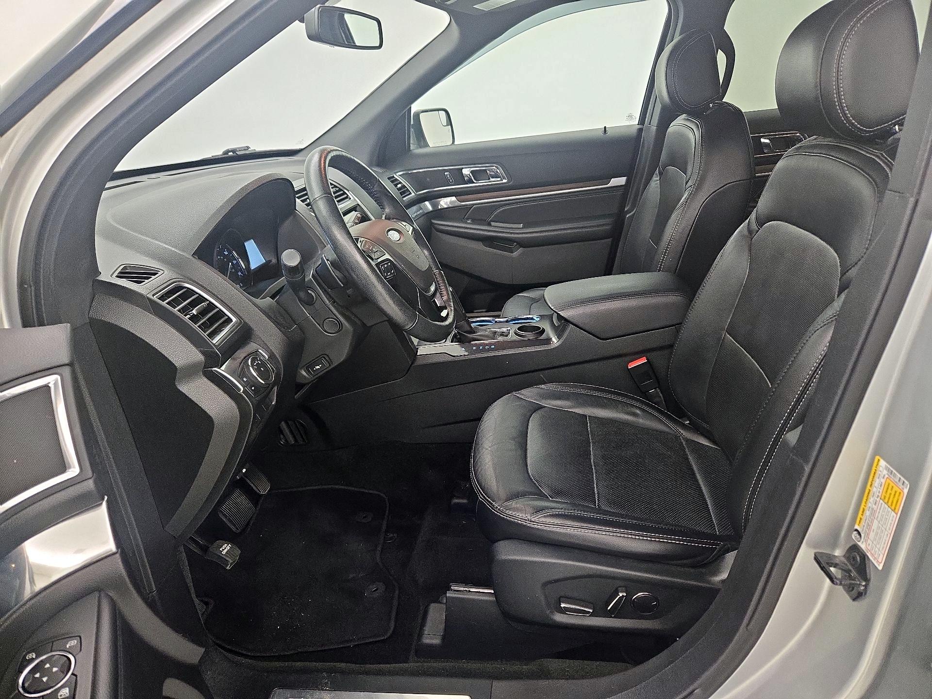 Thumbnail: 2017 Ford Explorer - 11