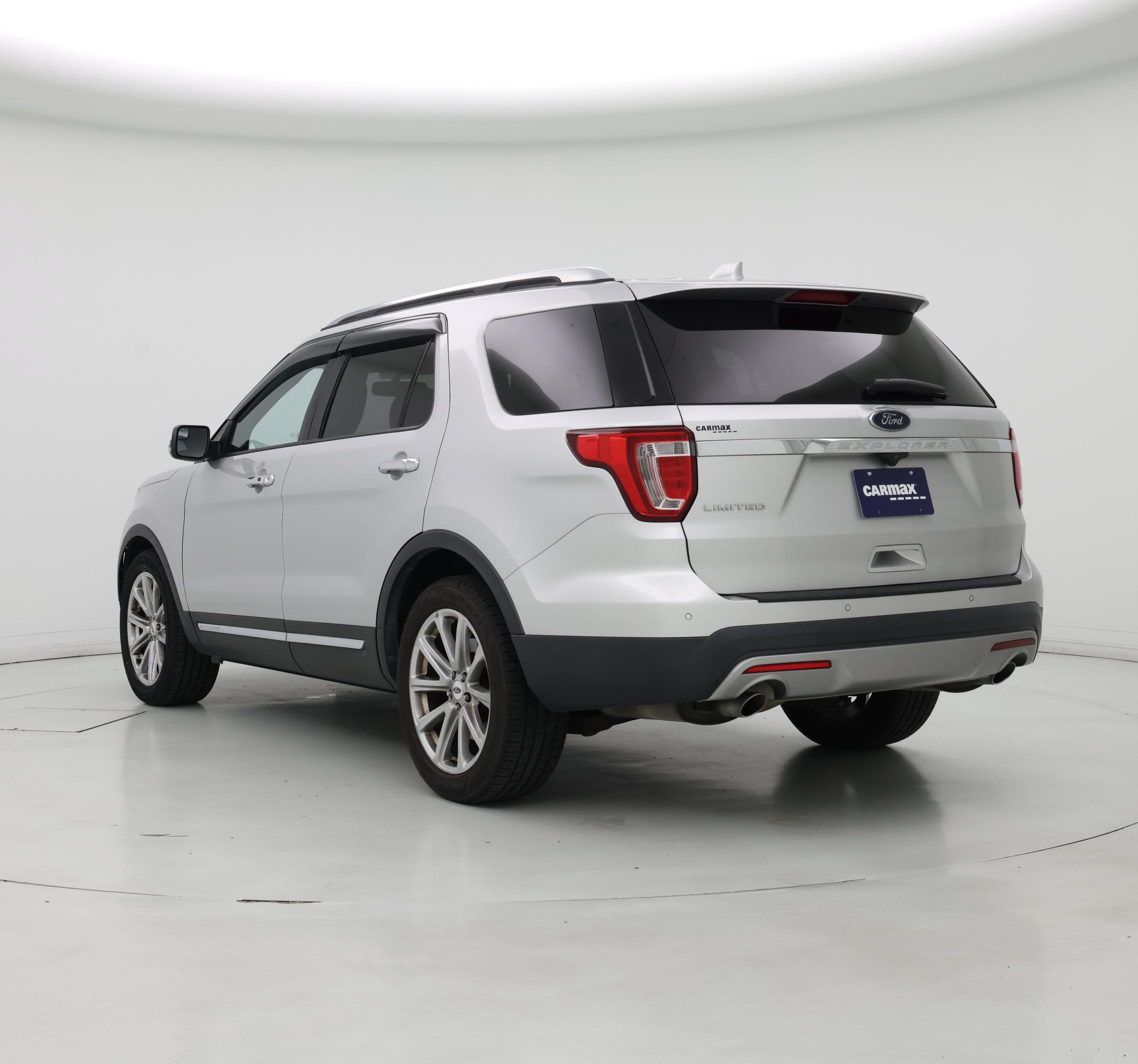 Thumbnail: 2017 Ford Explorer - 2