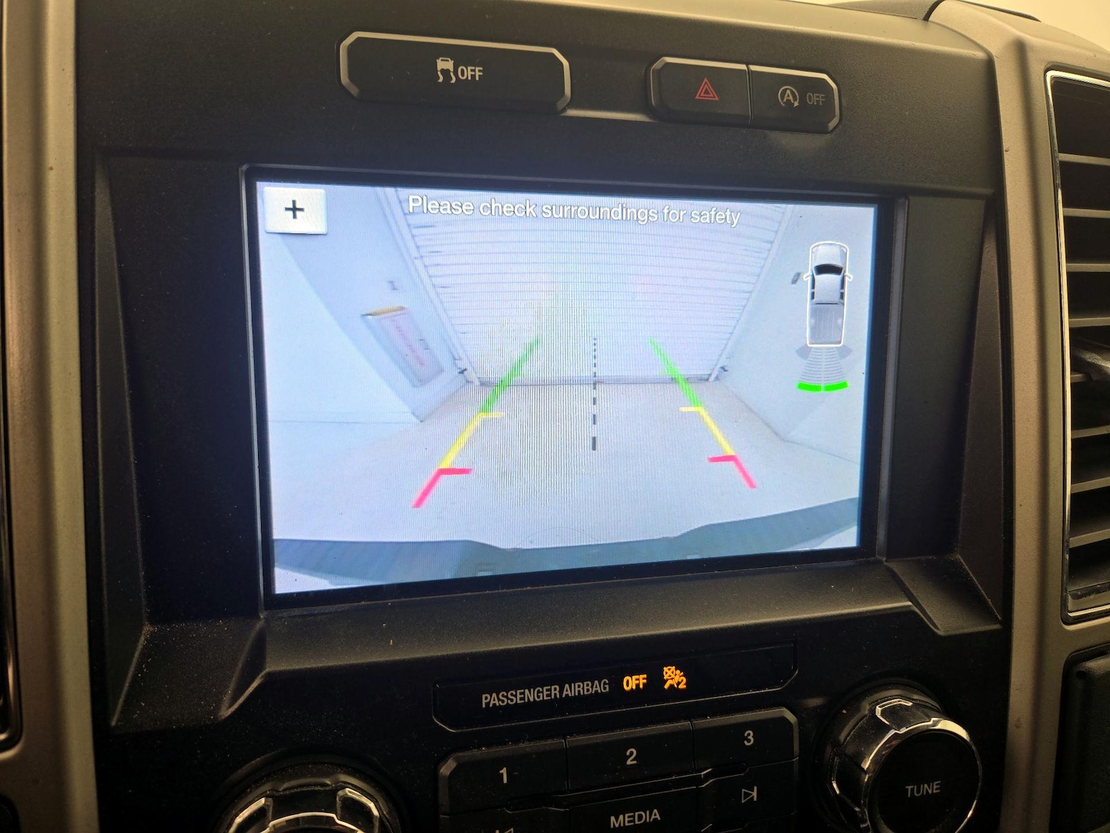2019 Ford F-150 Lariat - Photo 16