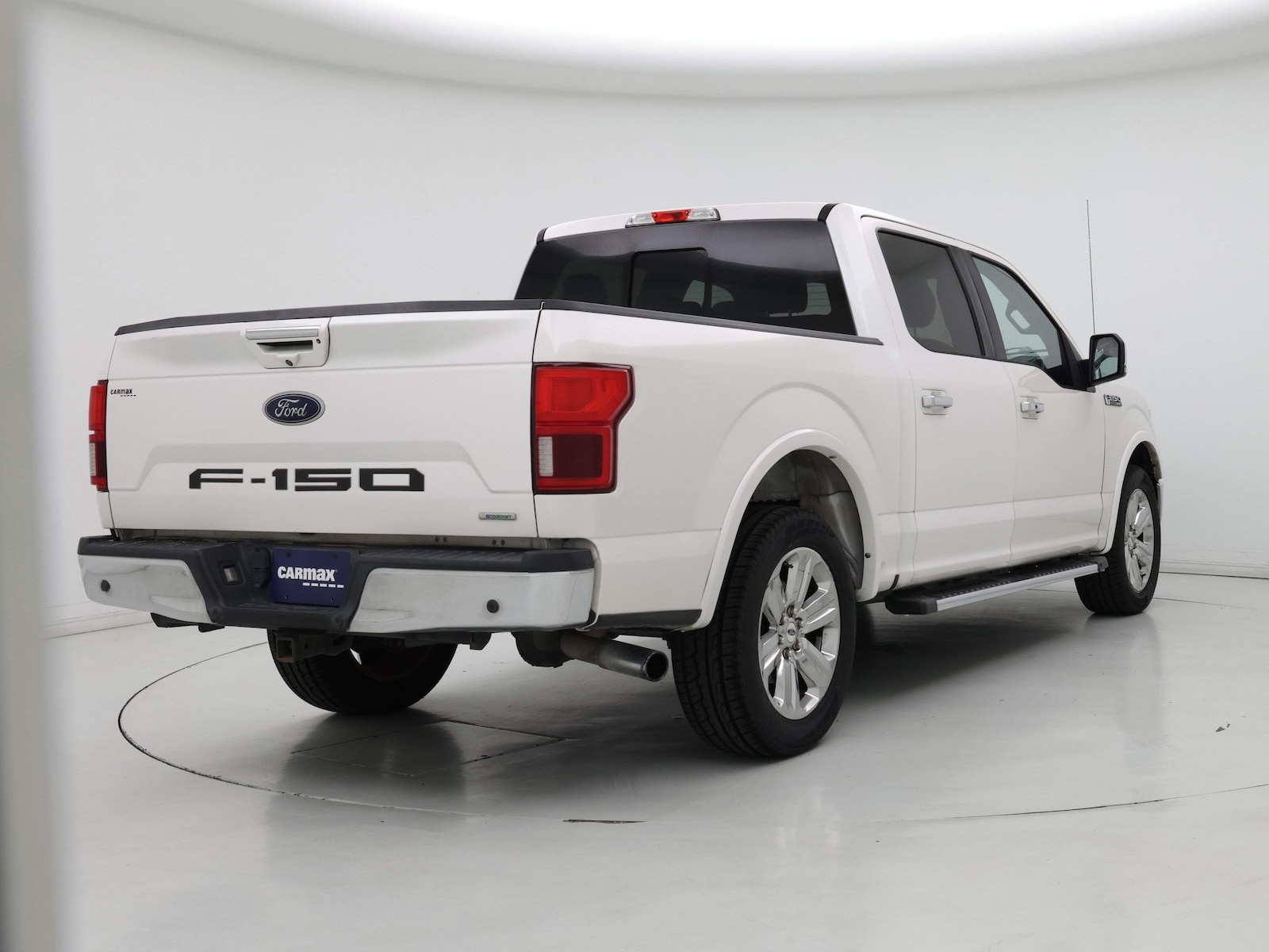 2019 Ford F-150 Lariat - Photo 9