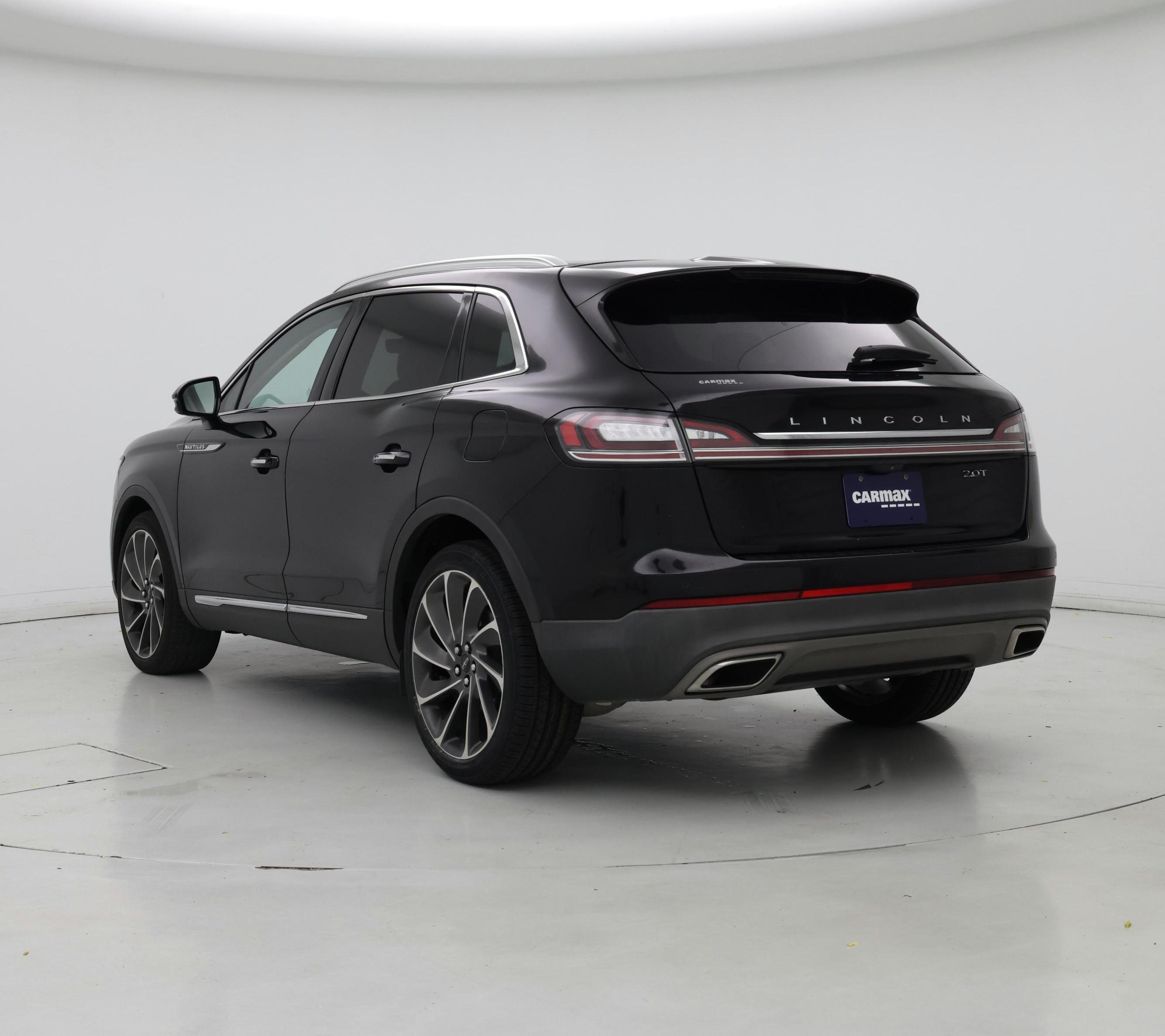 Thumbnail: 2019 Lincoln Nautilus - 2
