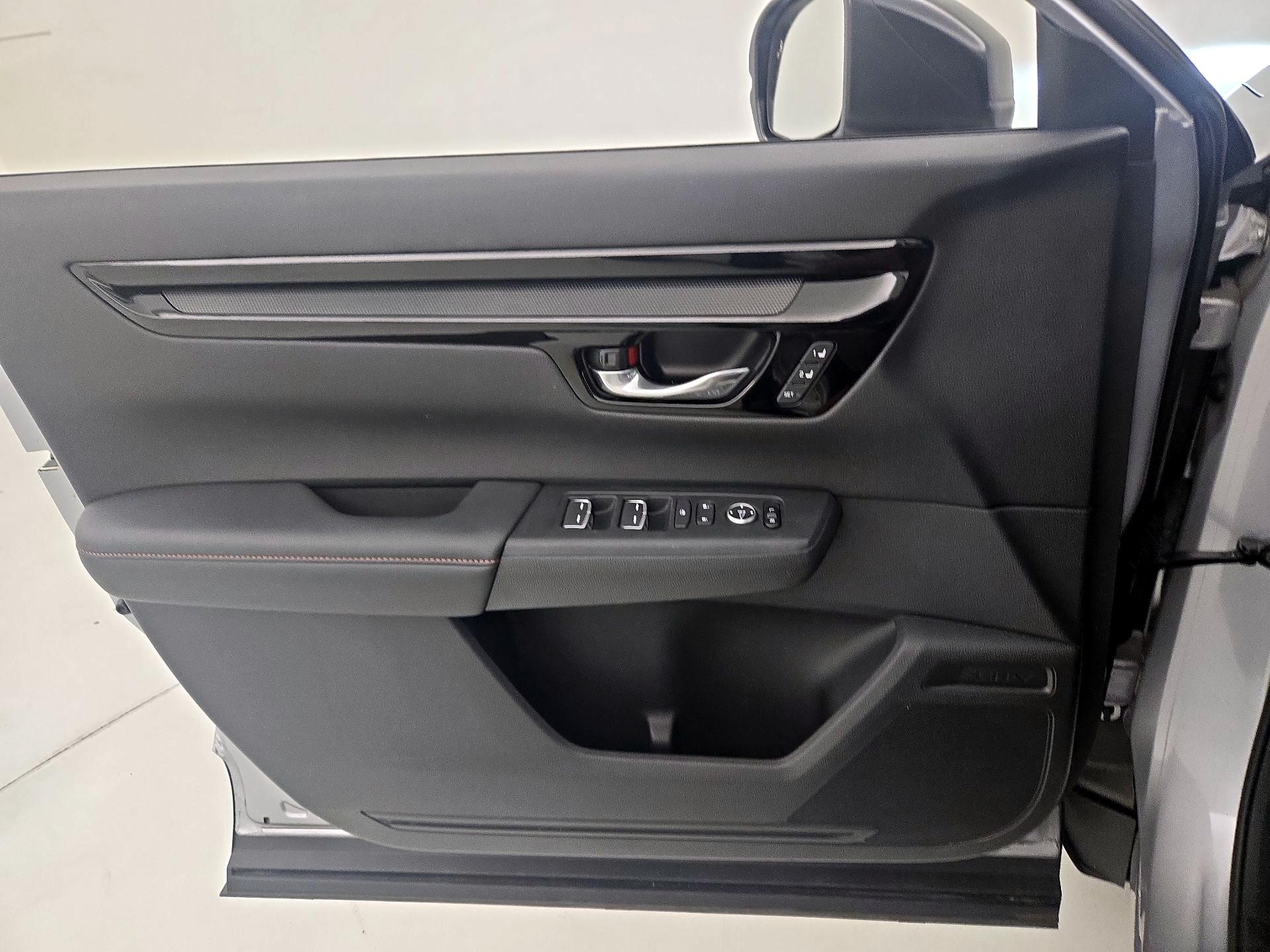 Thumbnail: 2023 Honda CR-V - 12