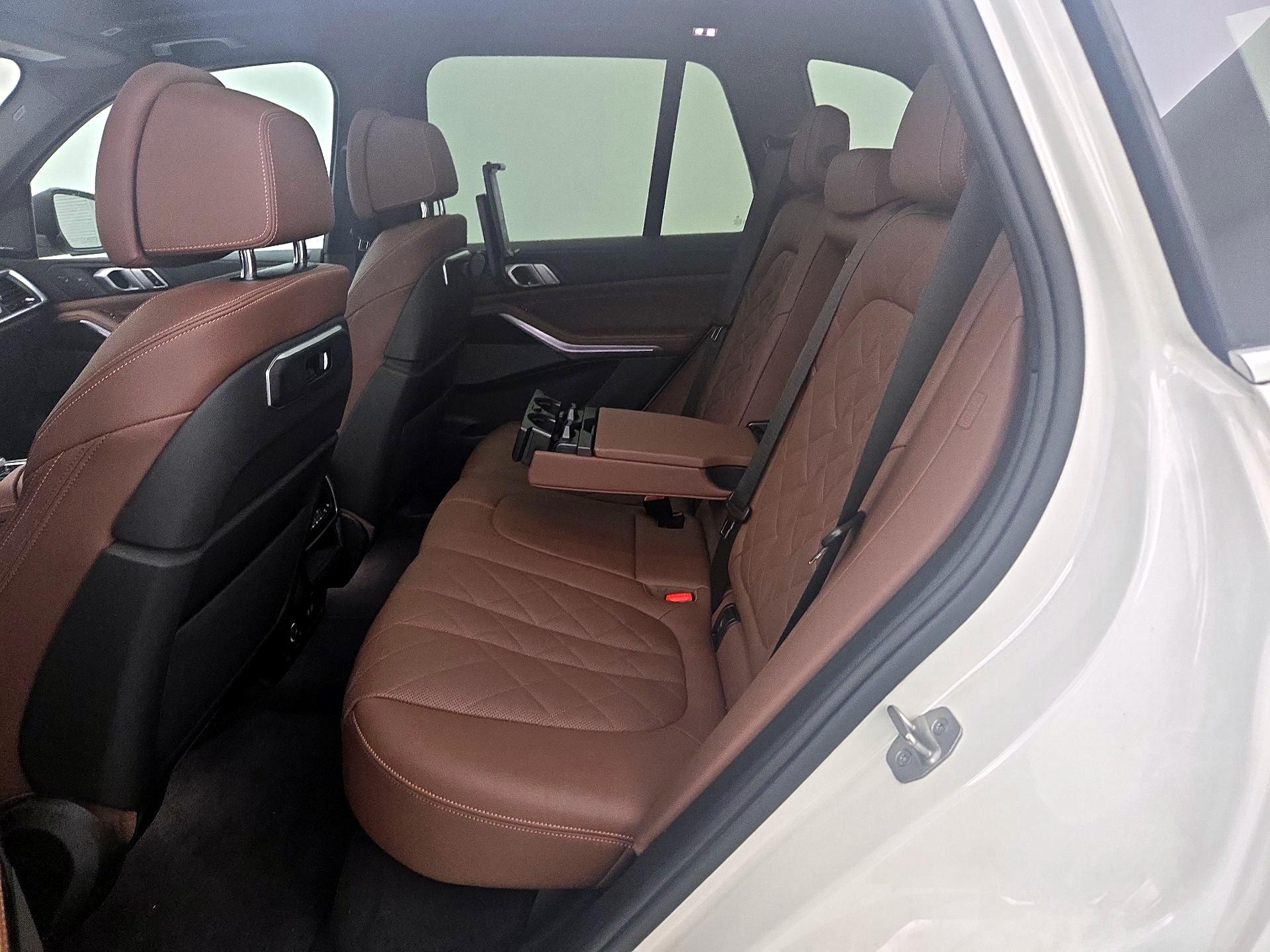 Thumbnail: 2024 BMW X5 - 20
