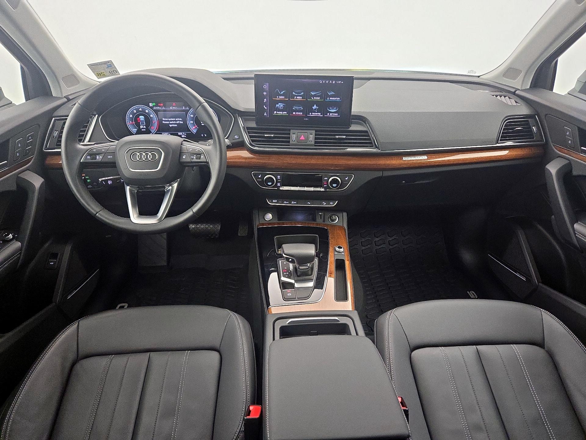 Thumbnail: 2022 Audi Q5 - 9