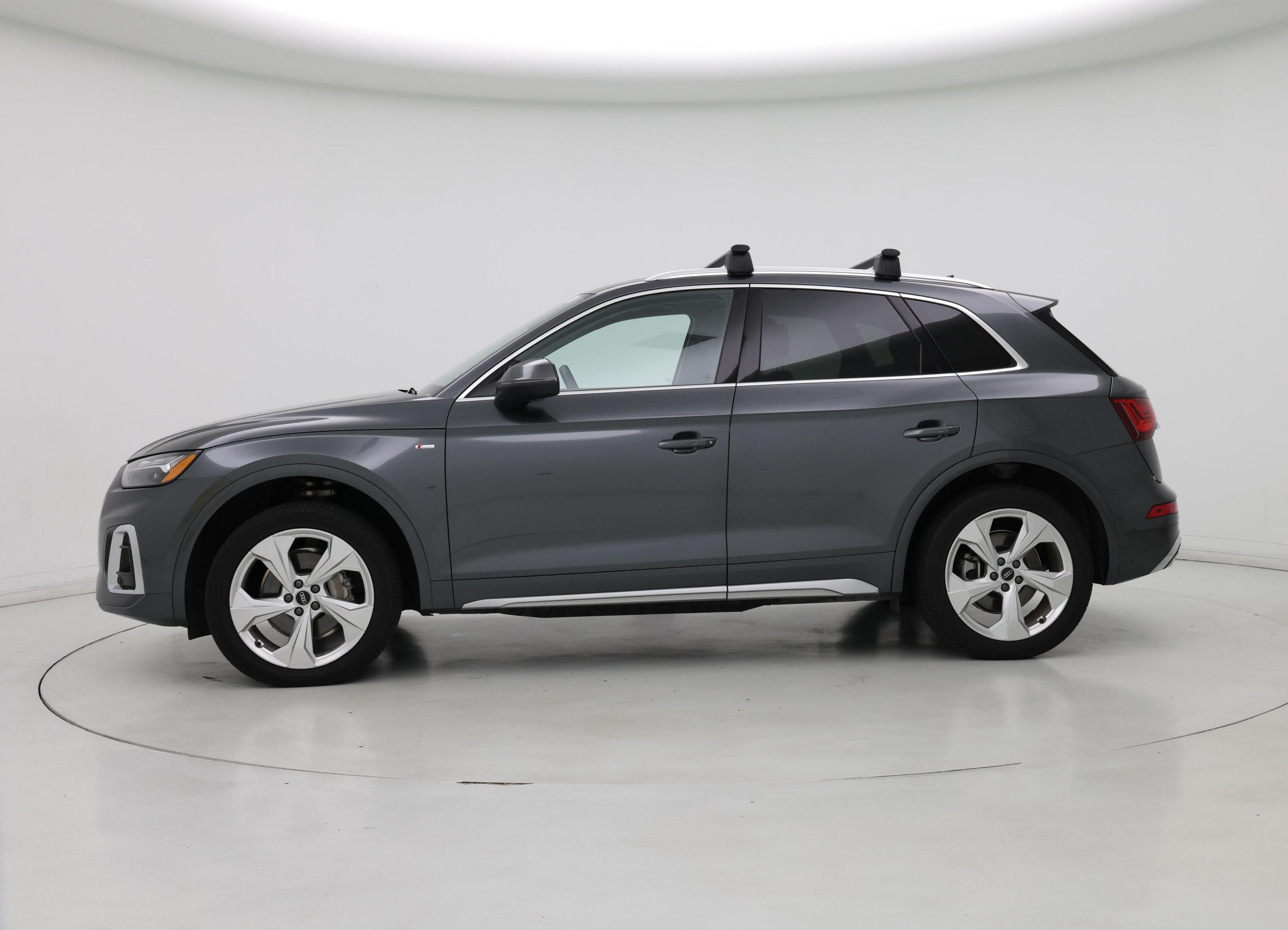 Thumbnail: 2022 Audi Q5 - 3