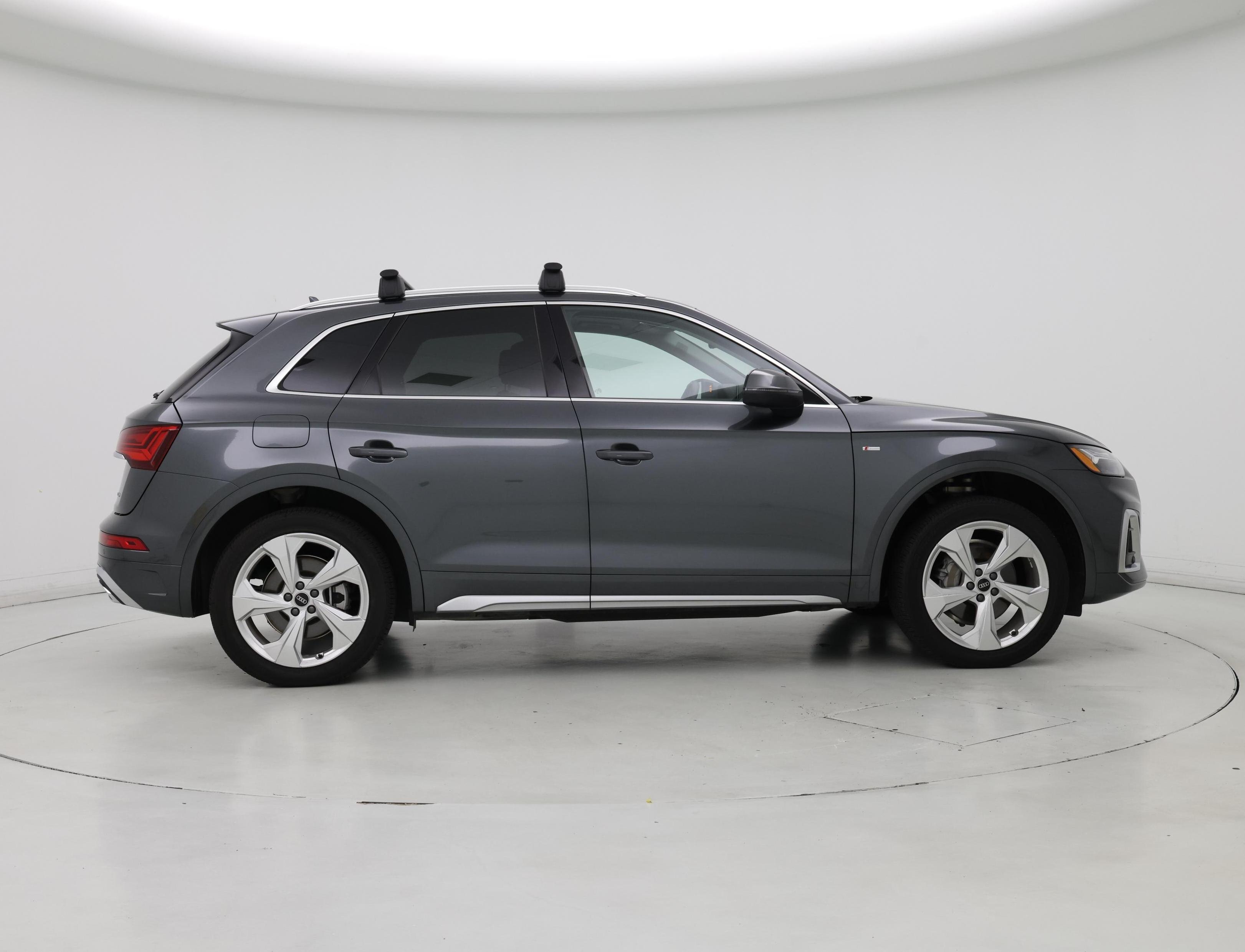 Thumbnail: 2022 Audi Q5 - 7