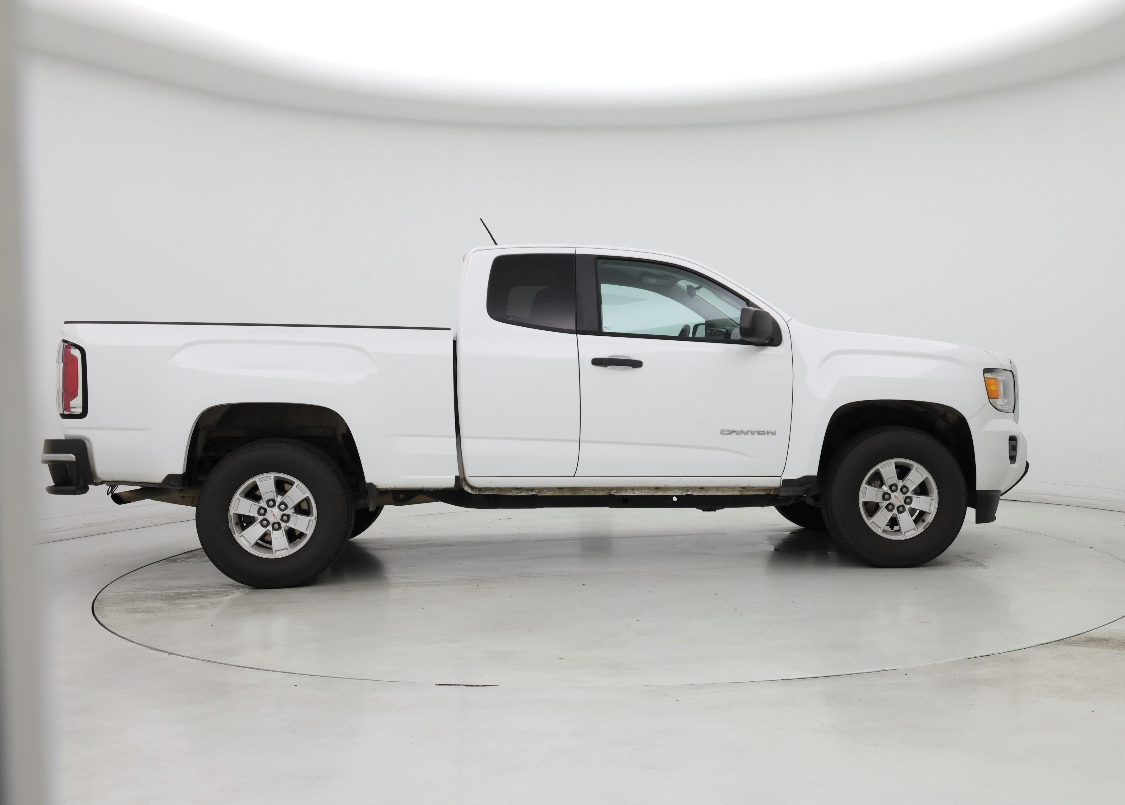 Thumbnail: 2017 GMC Canyon - 7