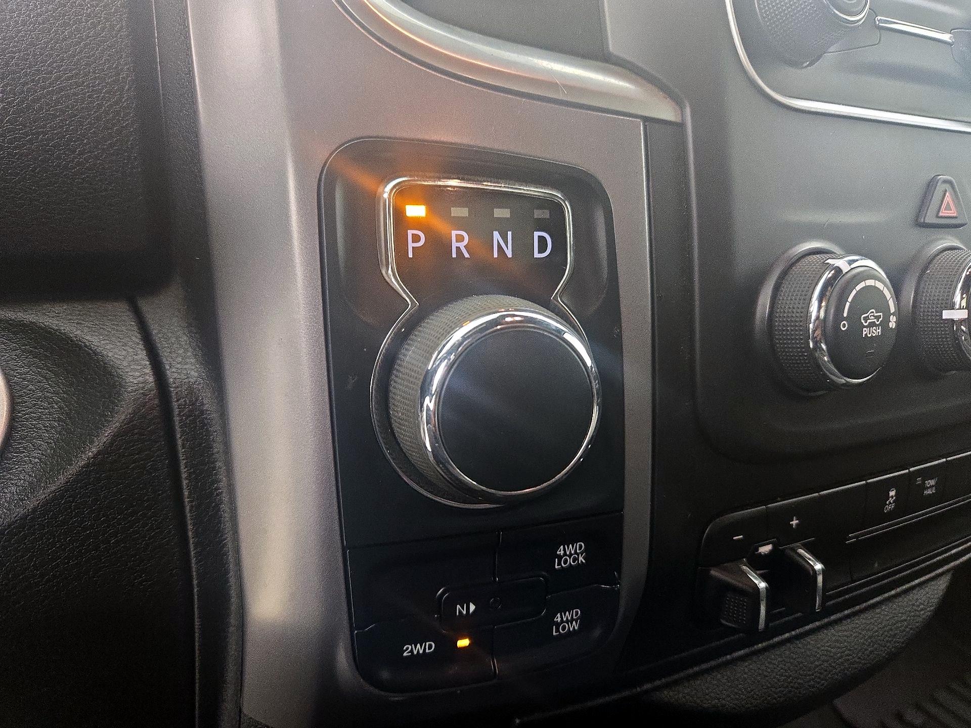 Thumbnail: 2024 RAM 1500 Classic - 17