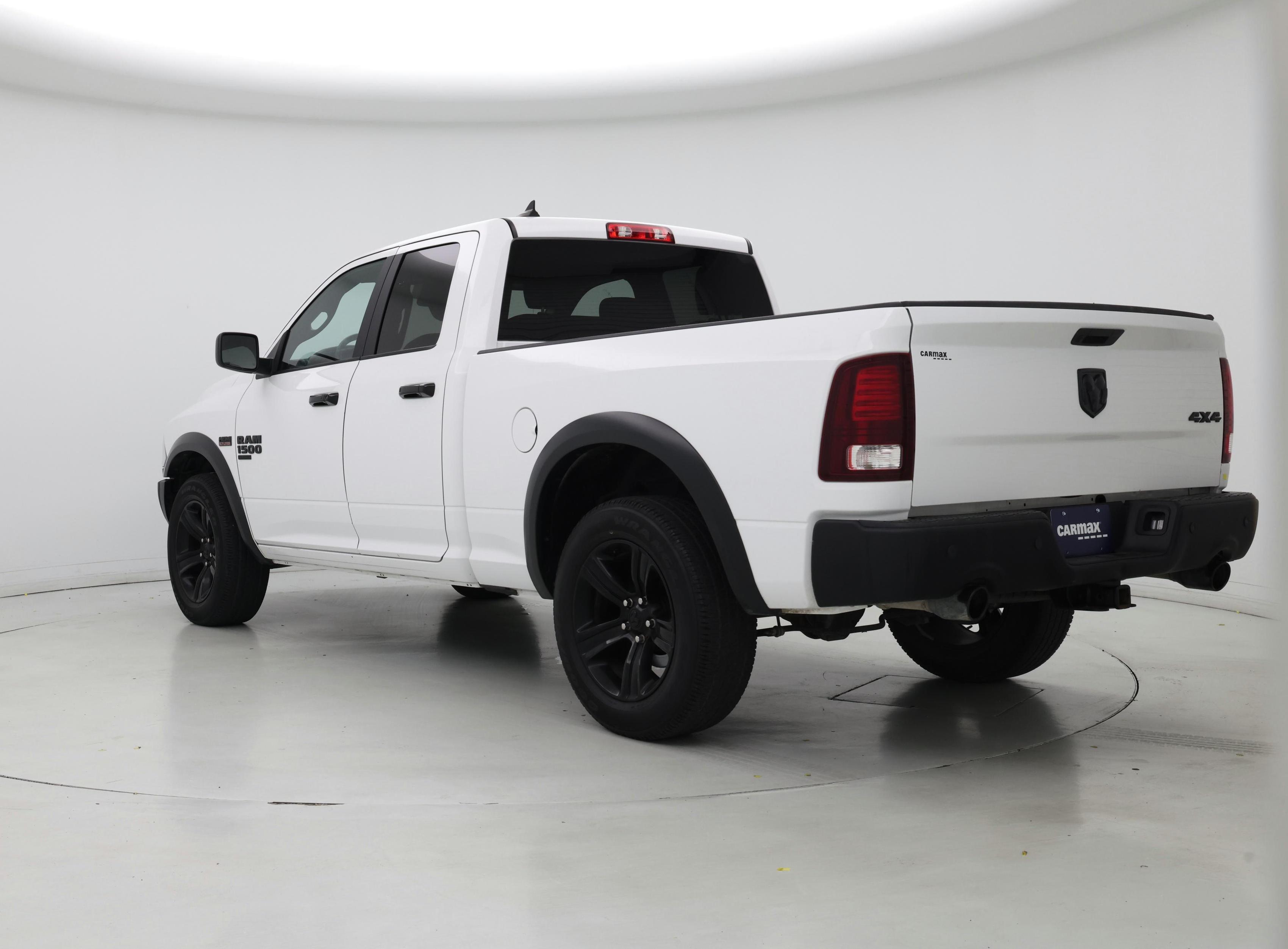 Thumbnail: 2024 RAM 1500 Classic - 2