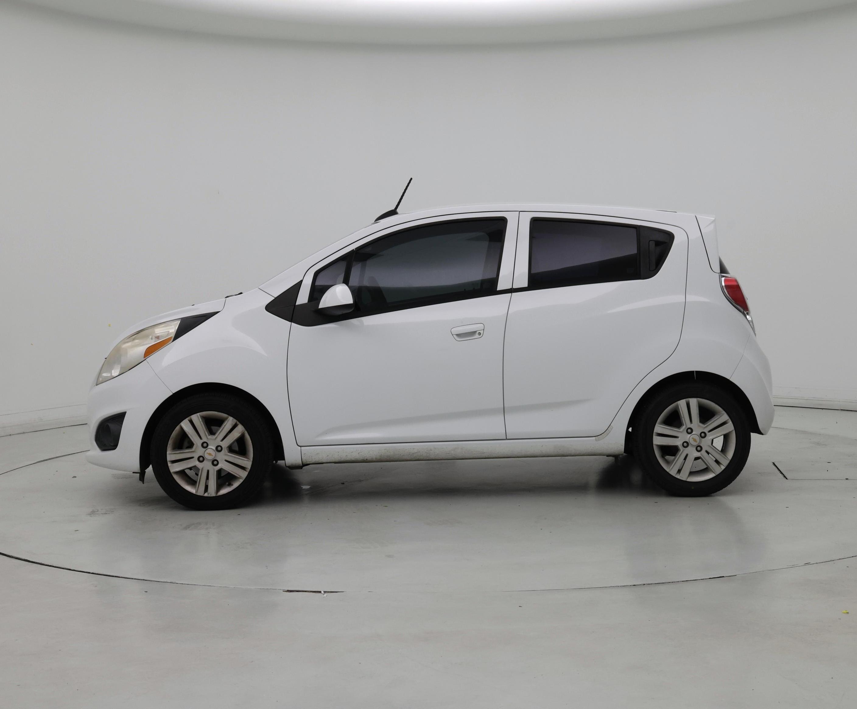 Thumbnail: 2015 Chevrolet Spark - 3