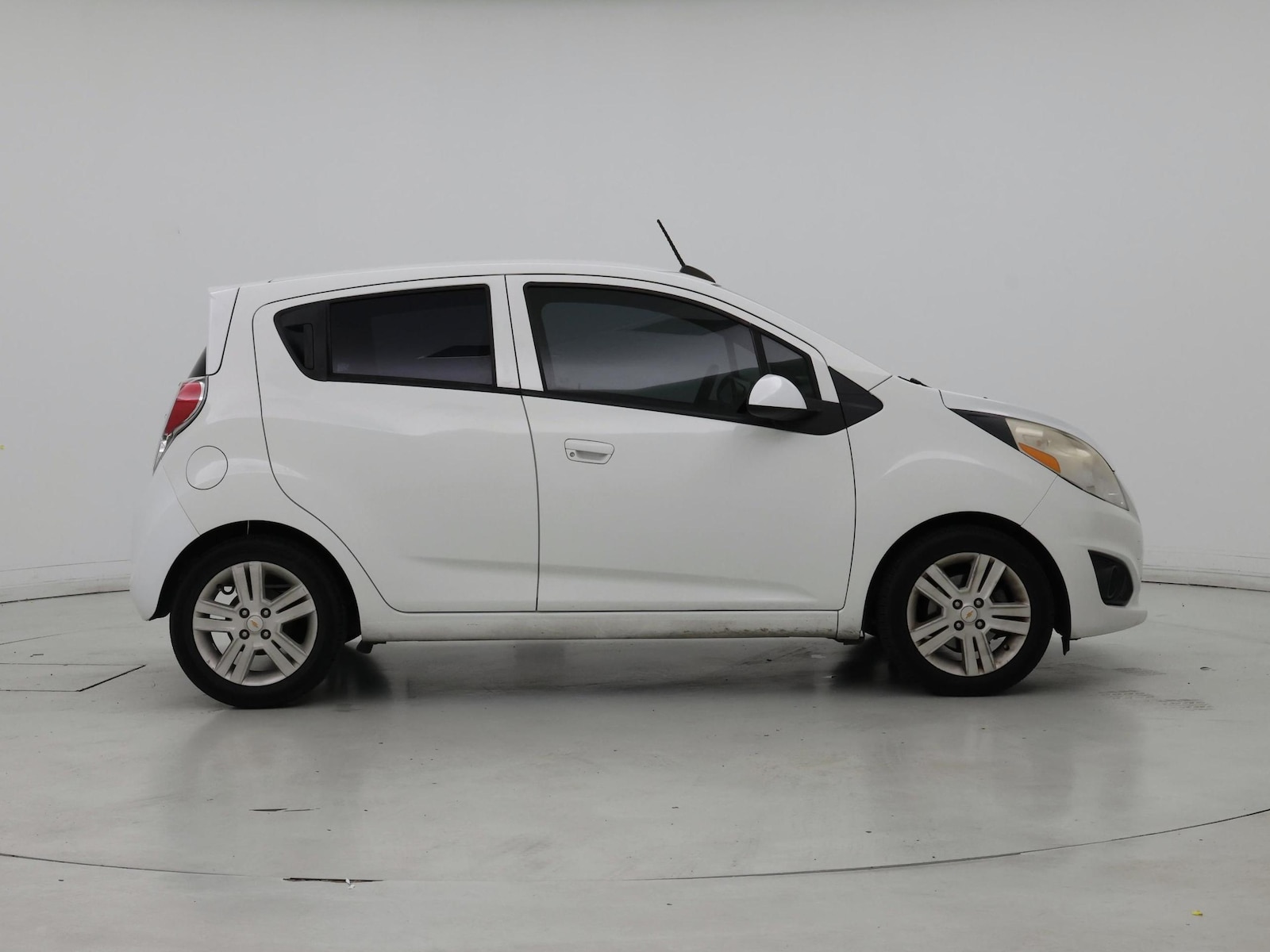 2015 Chevrolet Spark 1LT - Photo 8