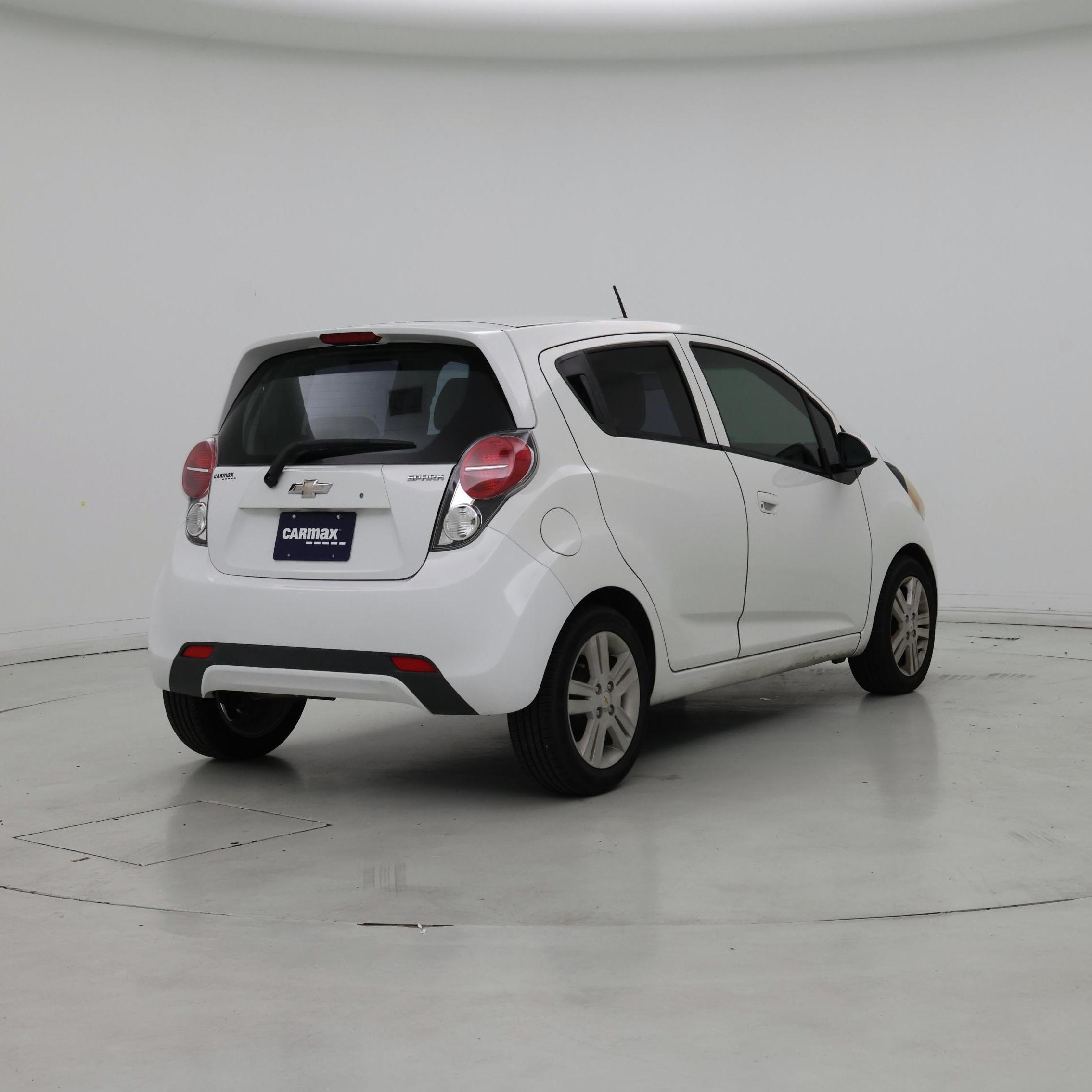 Thumbnail: 2015 Chevrolet Spark - 8