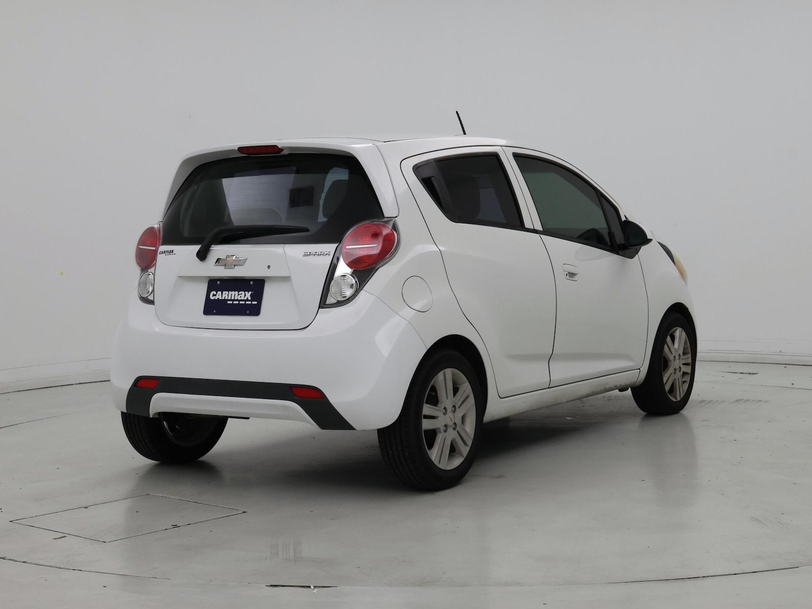 2015 Chevrolet Spark 1LT - Photo 9