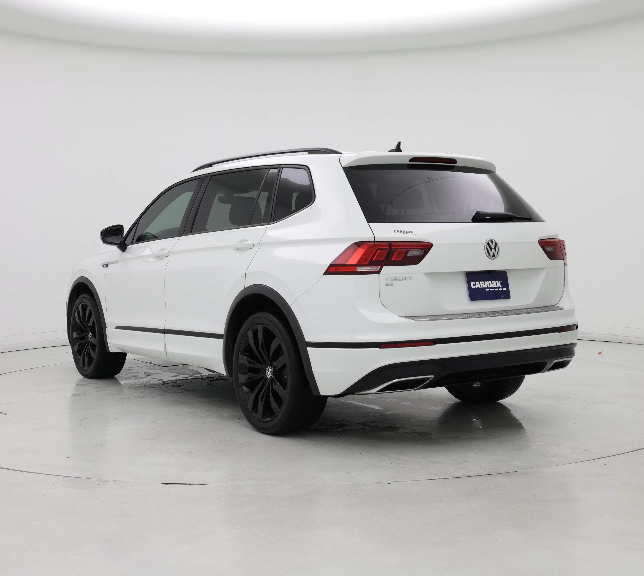 Thumbnail: 2020 Volkswagen Tiguan - 2