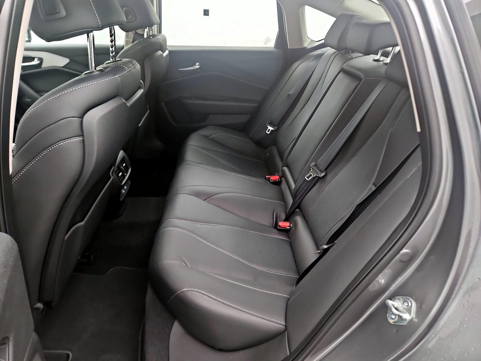 2025 Acura TLX Technology Package - Photo 18