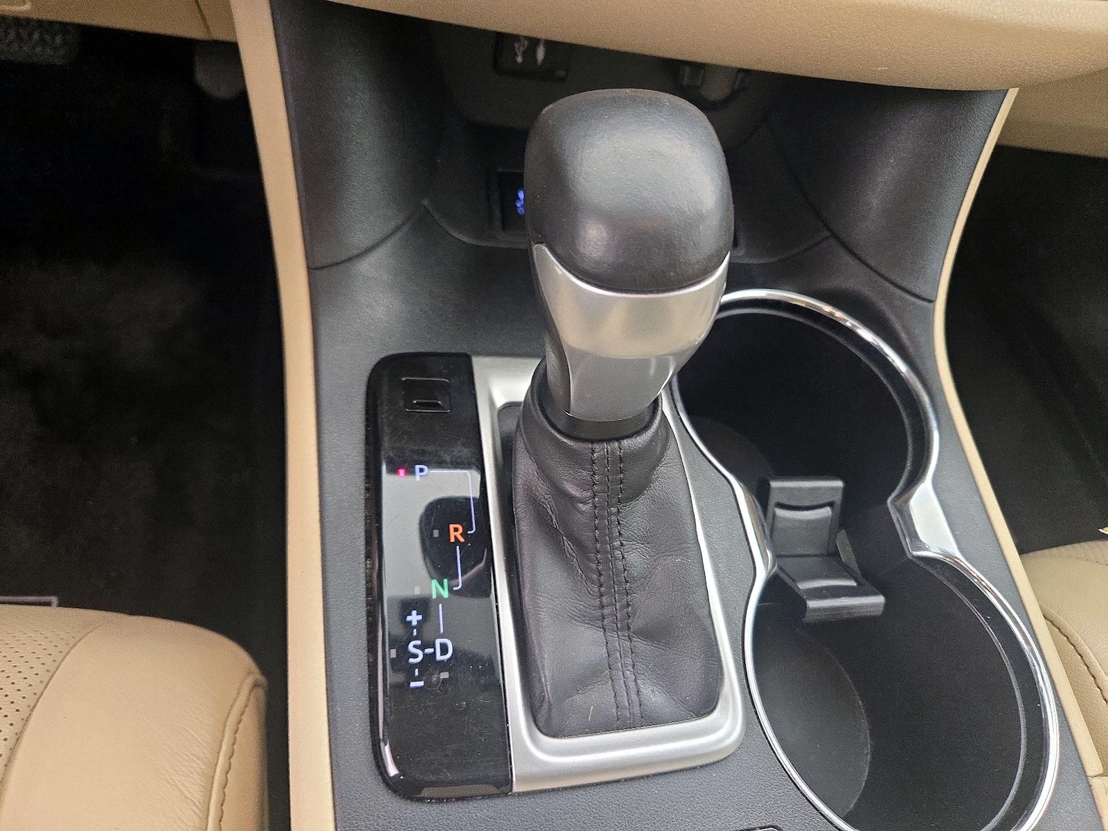 2014 Toyota Highlander Limited - Photo 18
