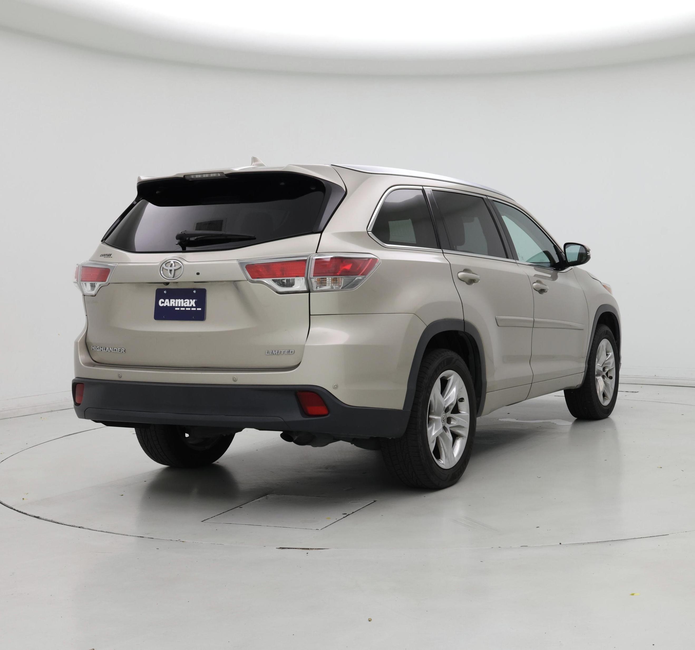 Thumbnail: 2014 Toyota Highlander - 8