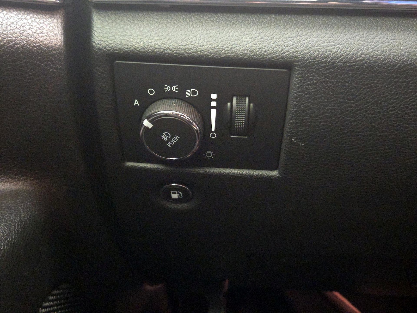 2020 Jeep Grand Cherokee Limited - Photo 14