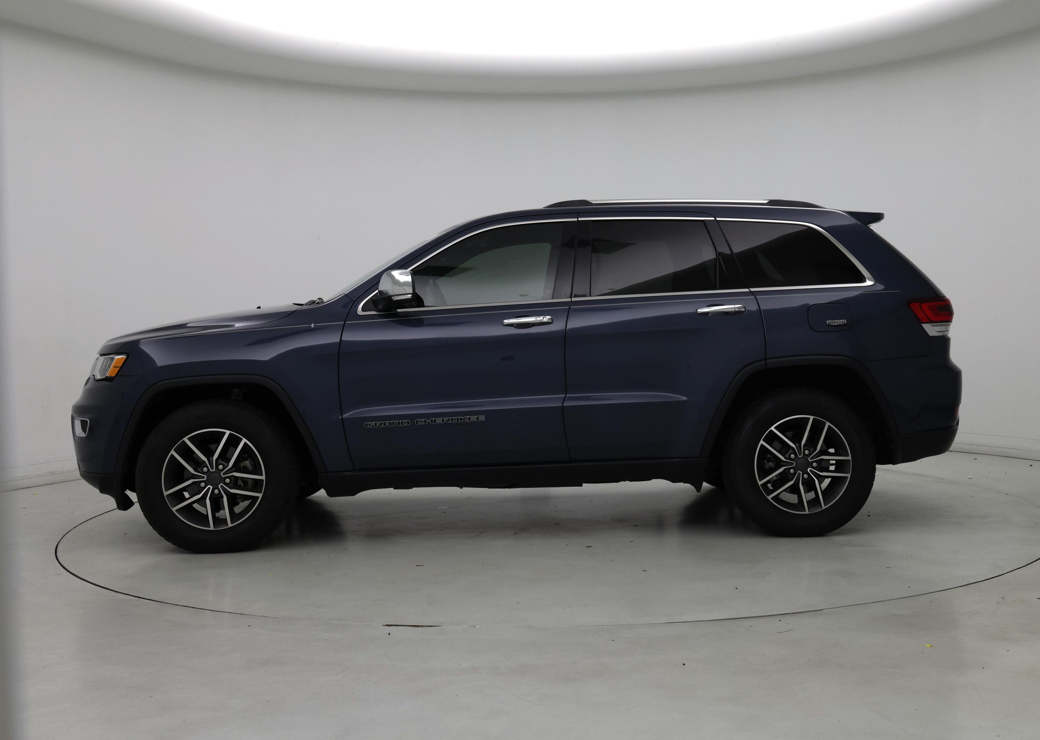 Thumbnail: 2020 Jeep Grand Cherokee - 3