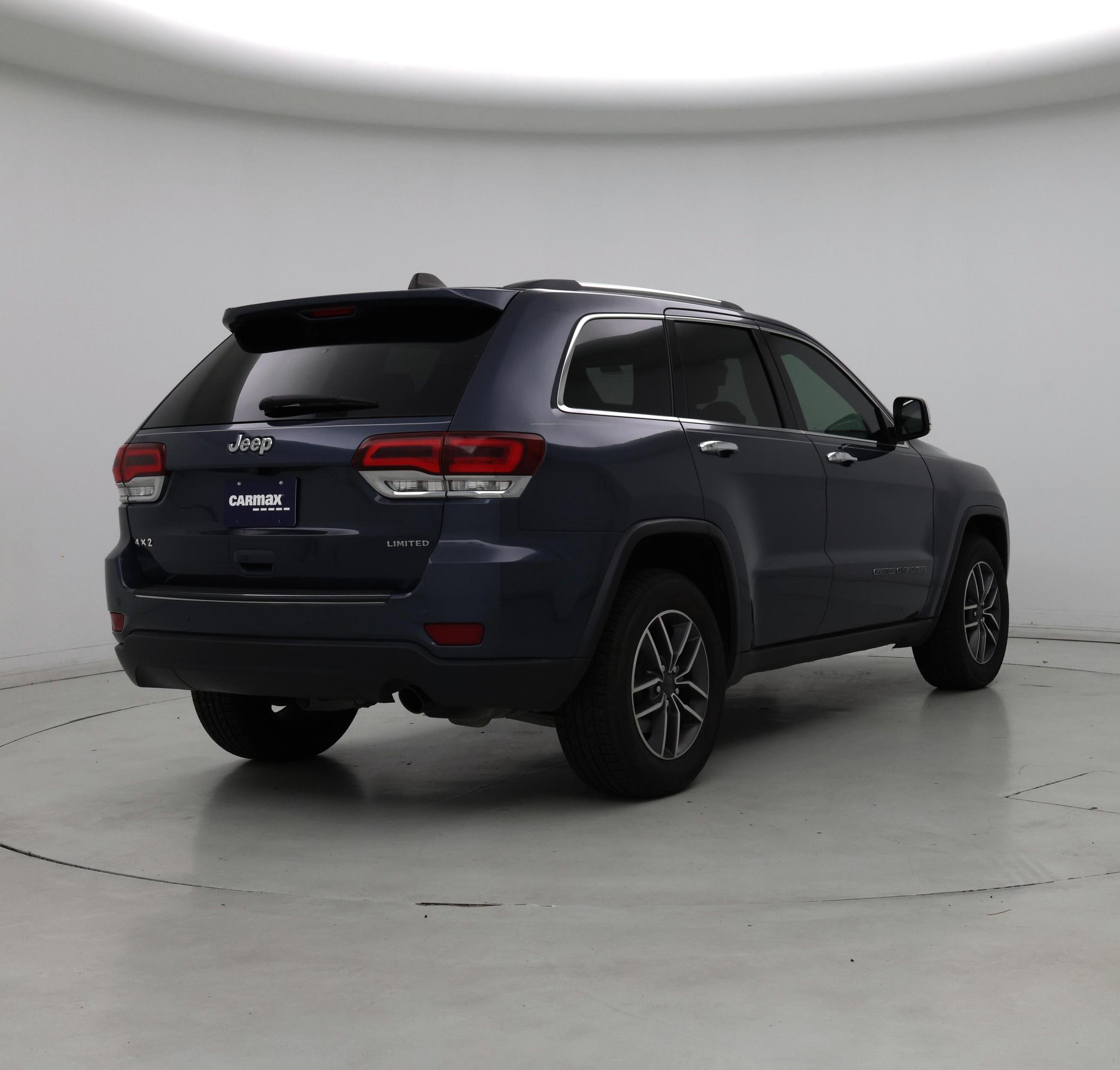 Thumbnail: 2020 Jeep Grand Cherokee - 8