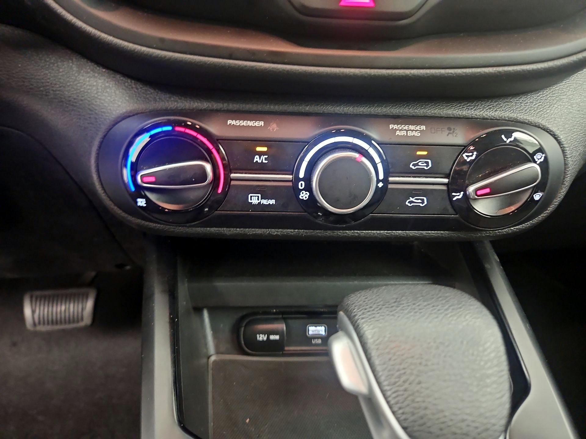 Thumbnail: 2025 Kia Soul - 14