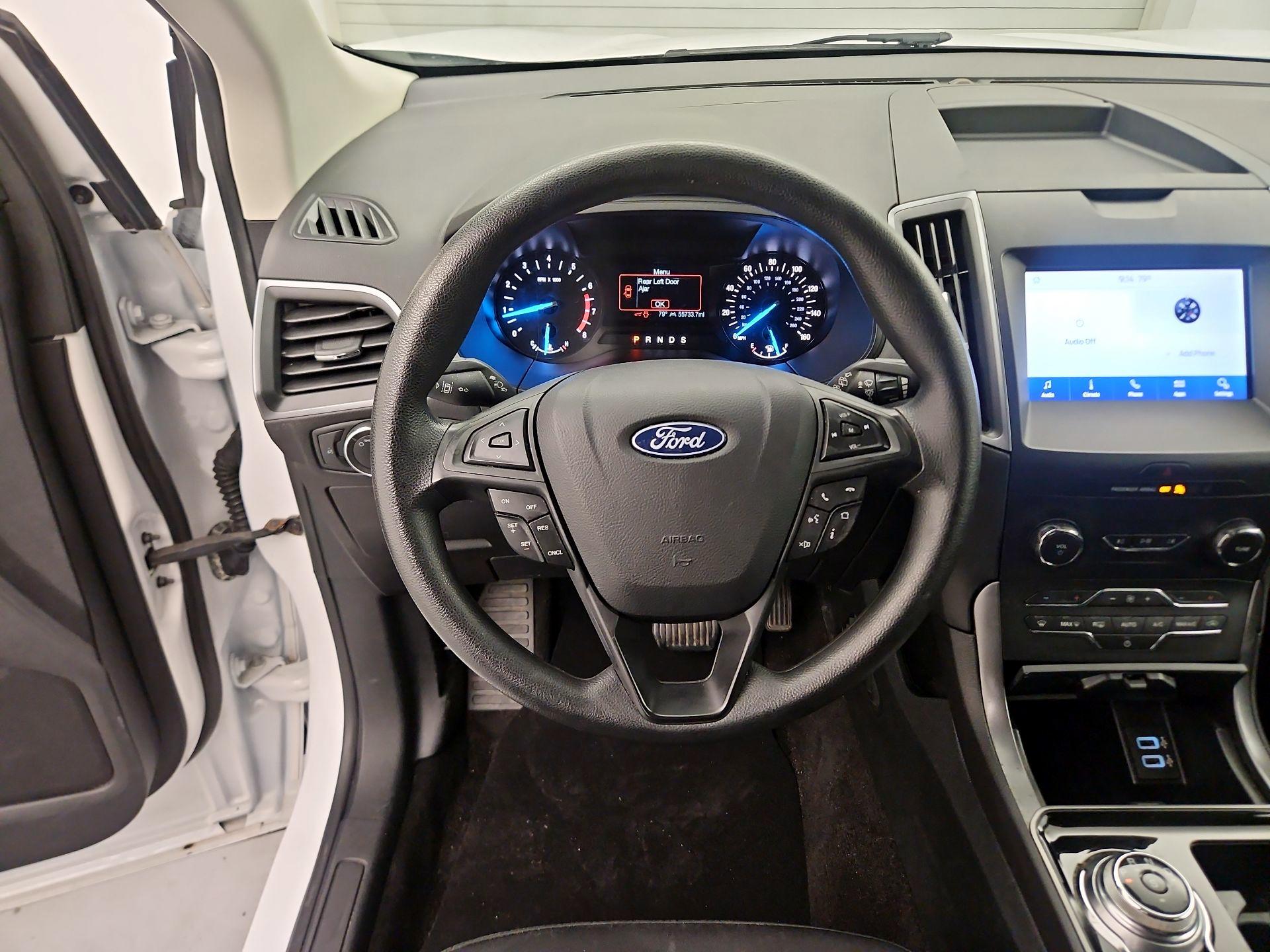 Thumbnail: 2020 Ford Edge - 10