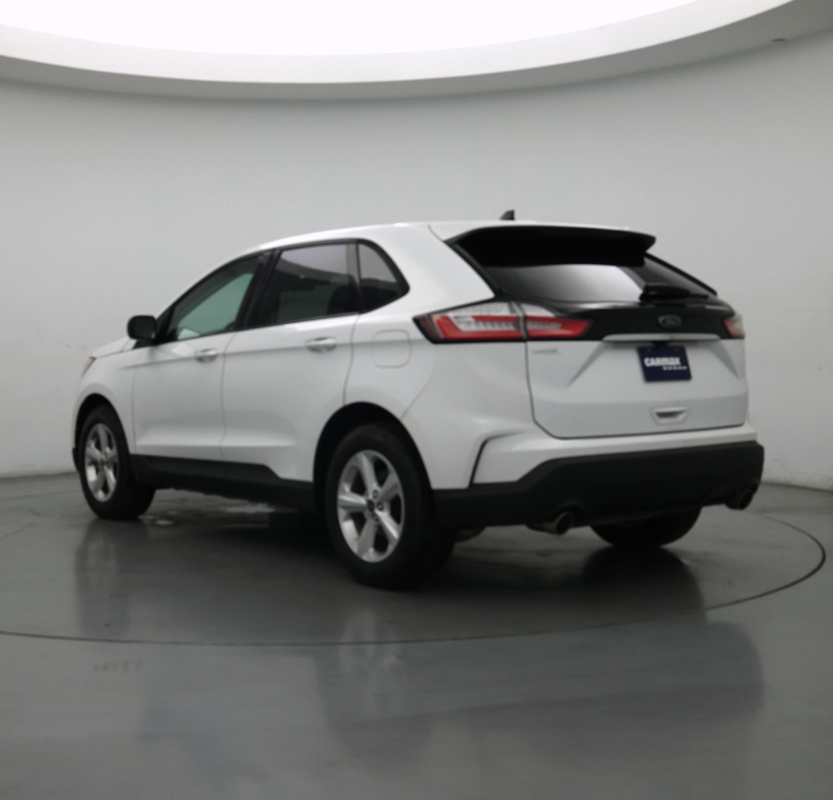 Thumbnail: 2020 Ford Edge - 2