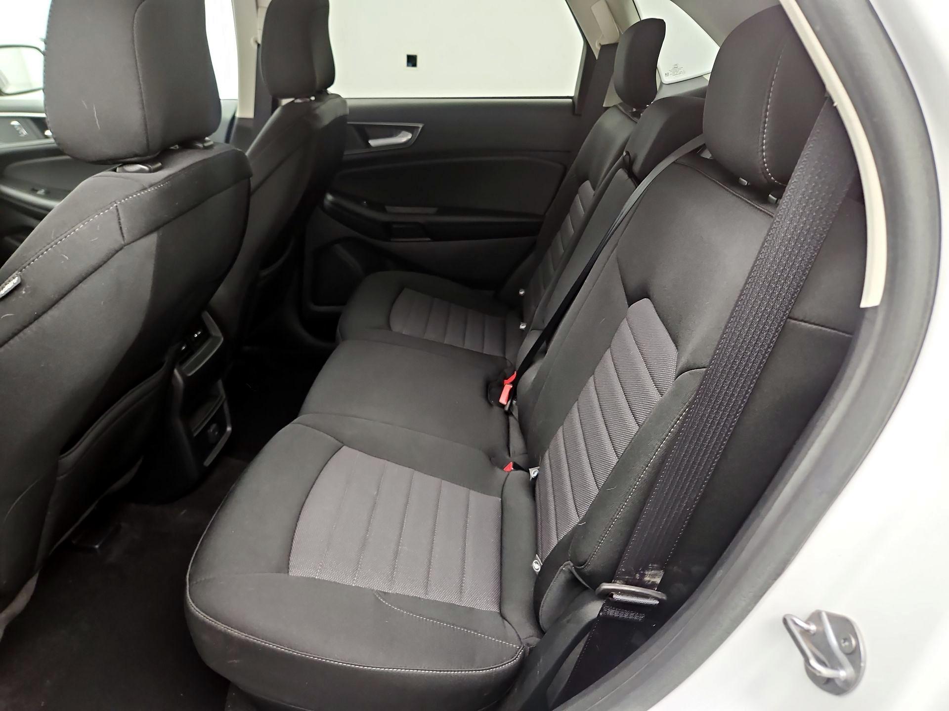 Thumbnail: 2020 Ford Edge - 19