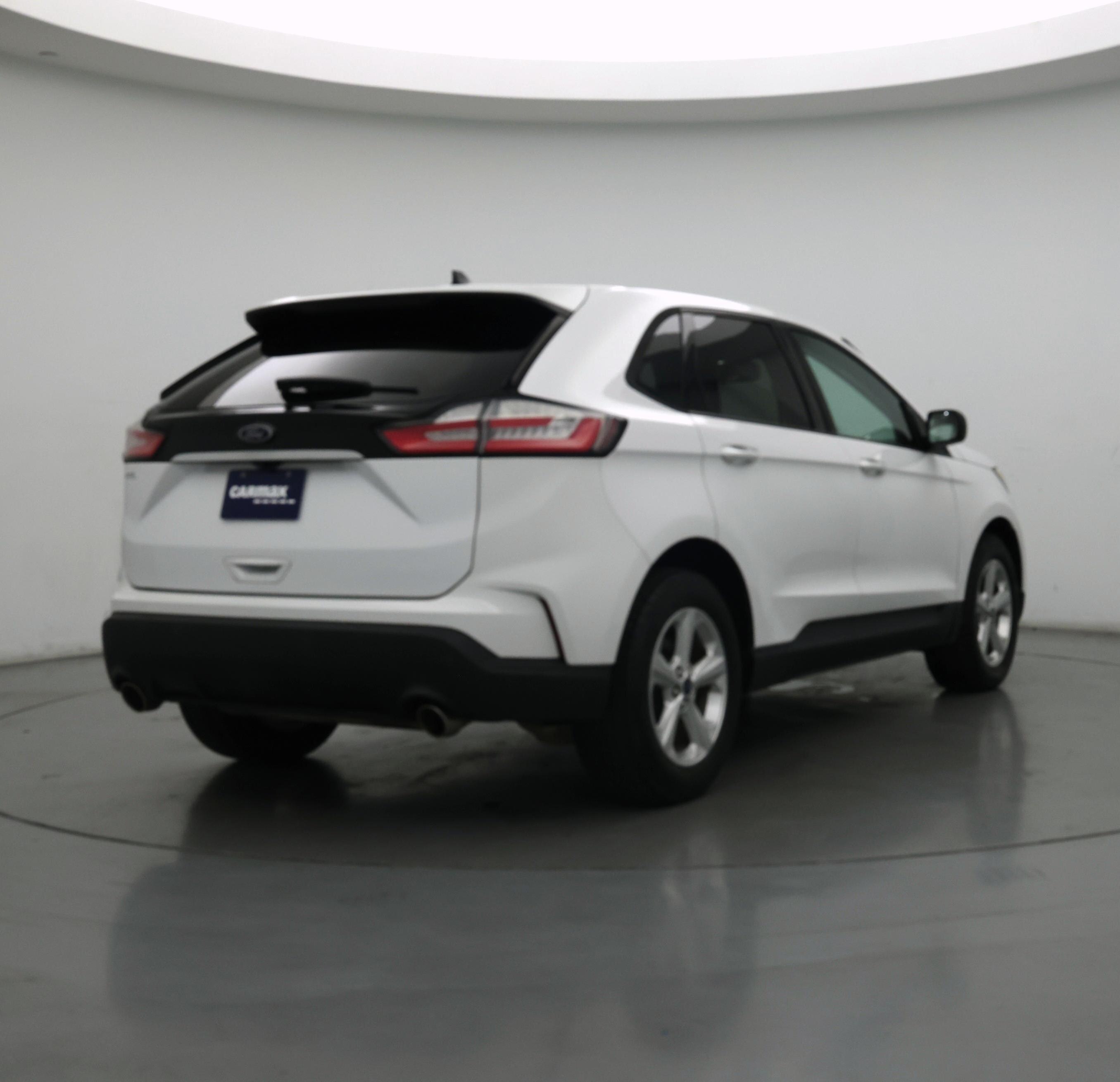 Thumbnail: 2020 Ford Edge - 8