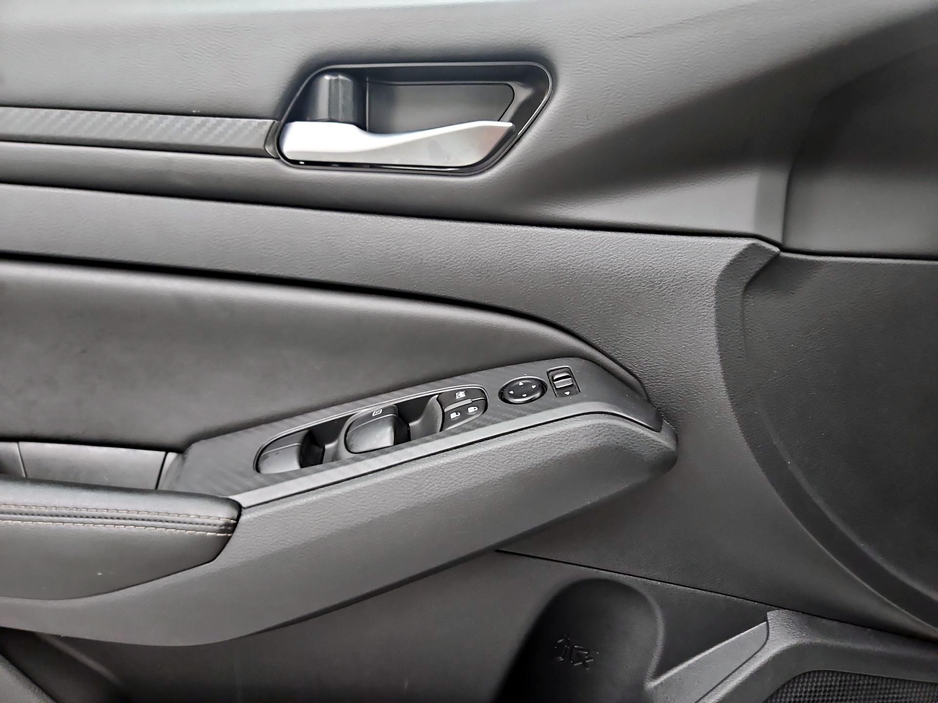Thumbnail: 2025 Nissan Altima - 12