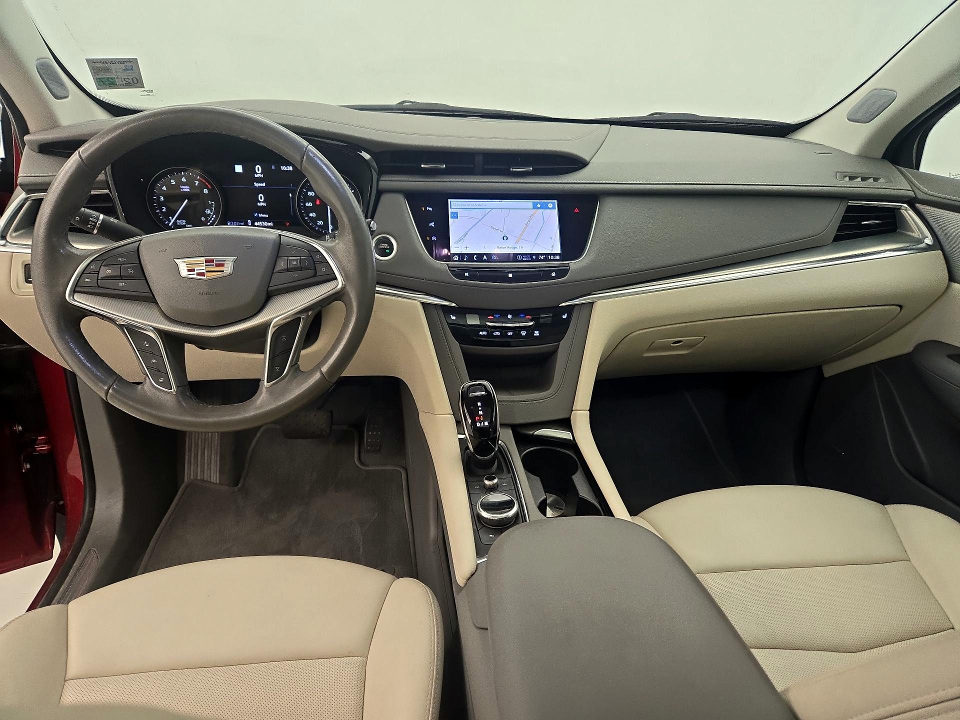 Thumbnail: 2021 Cadillac XT5 - 9
