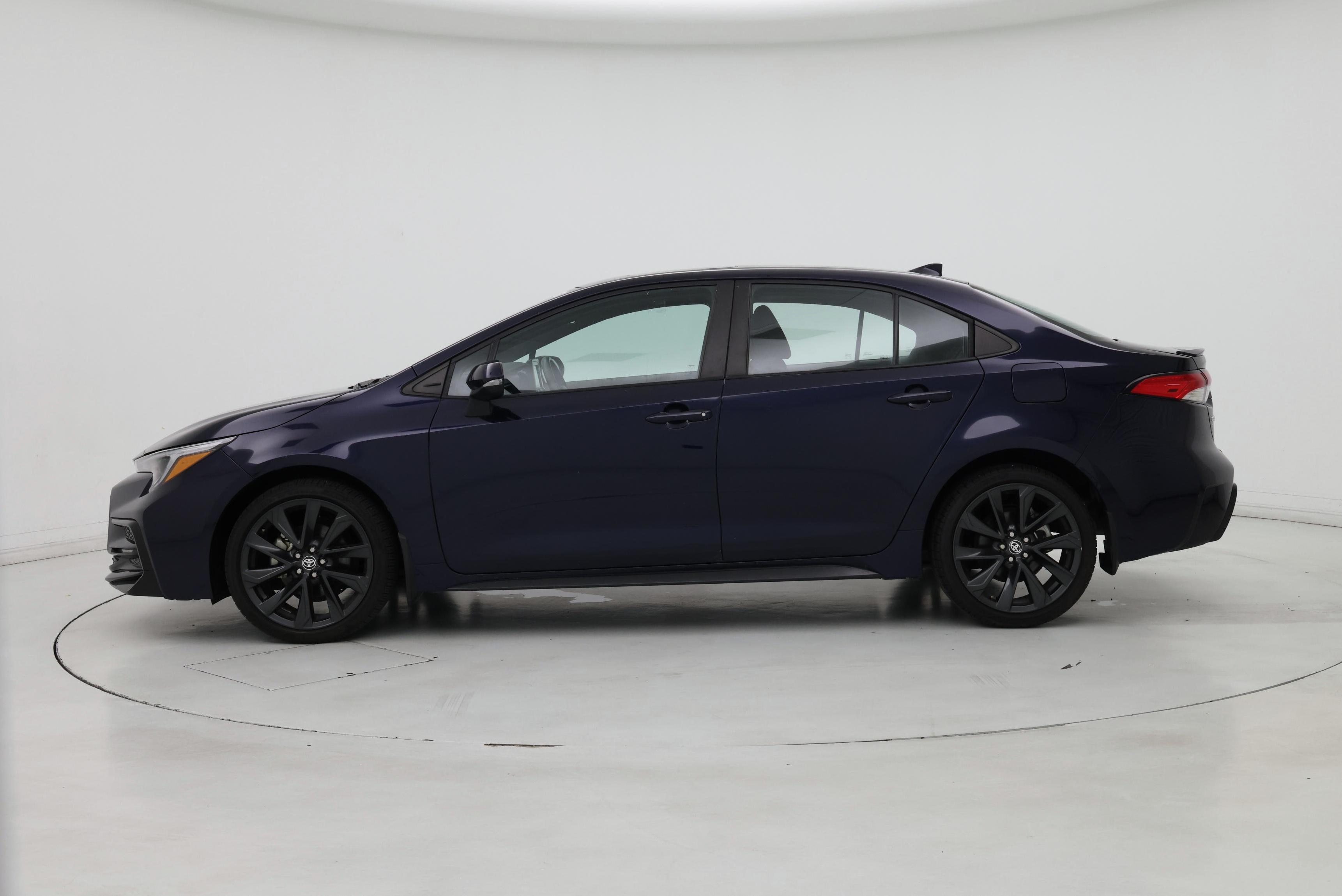 Thumbnail: 2024 Toyota Corolla - 3