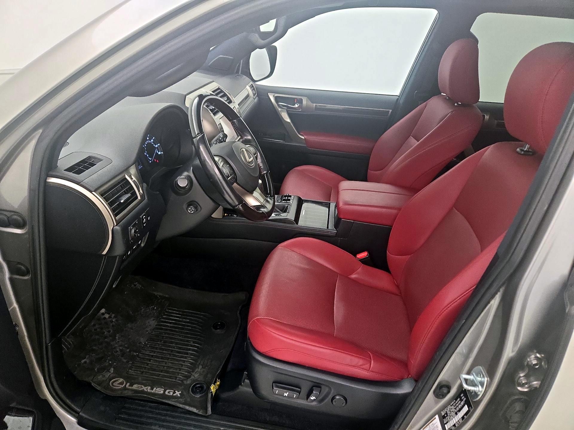Thumbnail: 2021 Lexus GX - 11