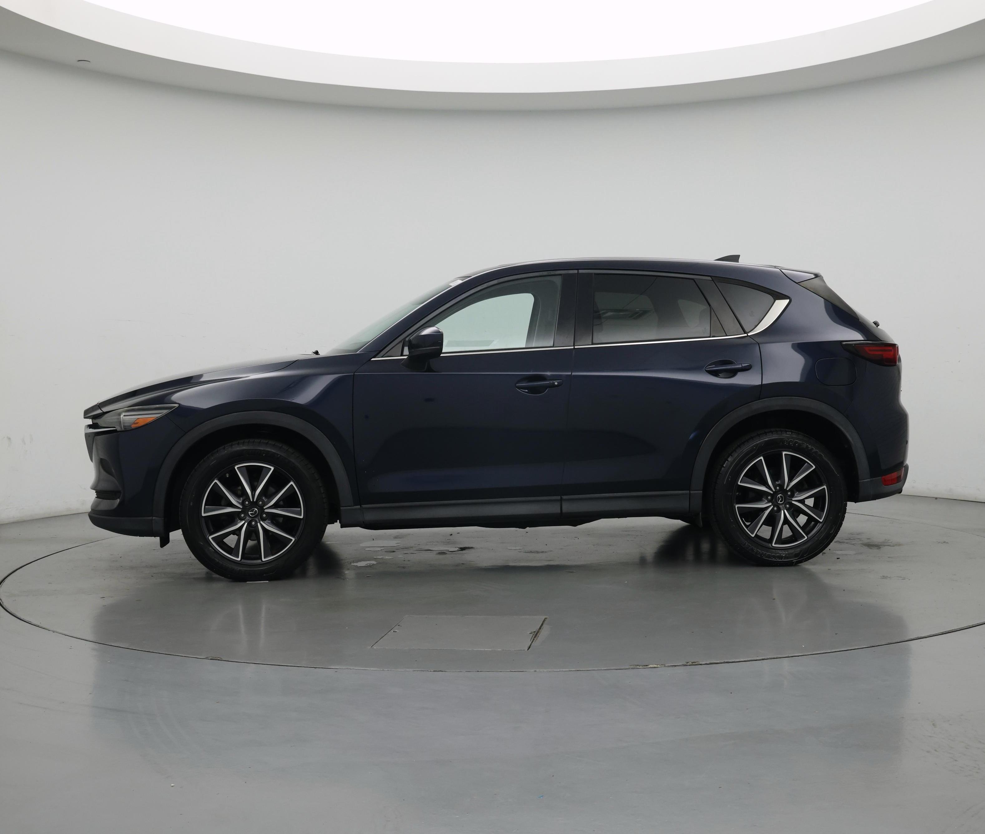 Thumbnail: 2017 Mazda CX-5 - 3