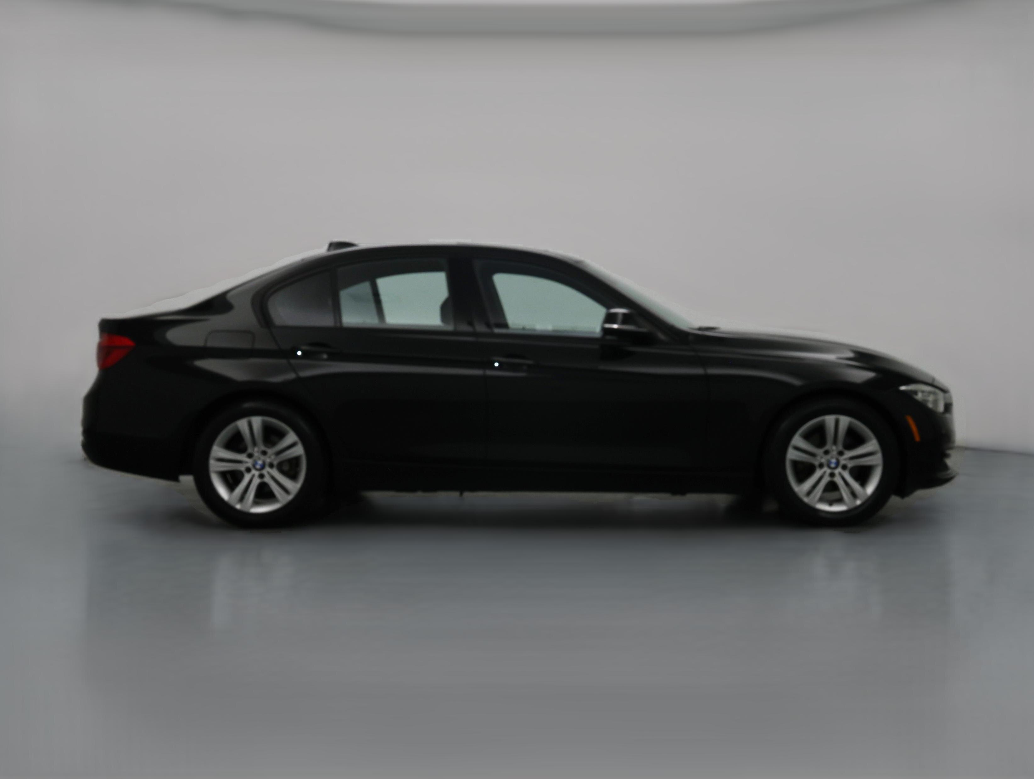 Thumbnail: 2016 BMW 3 Series - 1