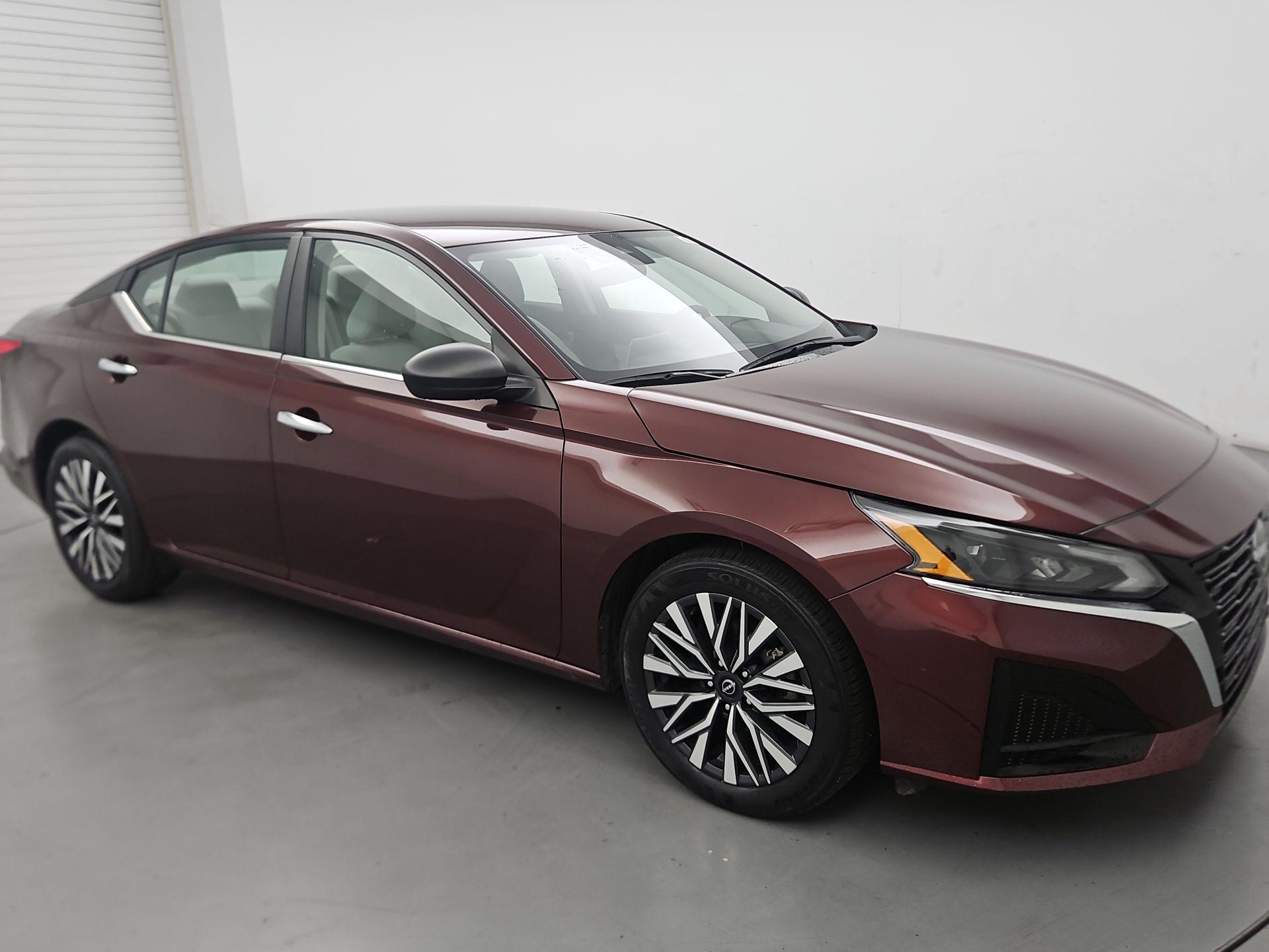 Thumbnail: 2025 Nissan Altima - 1