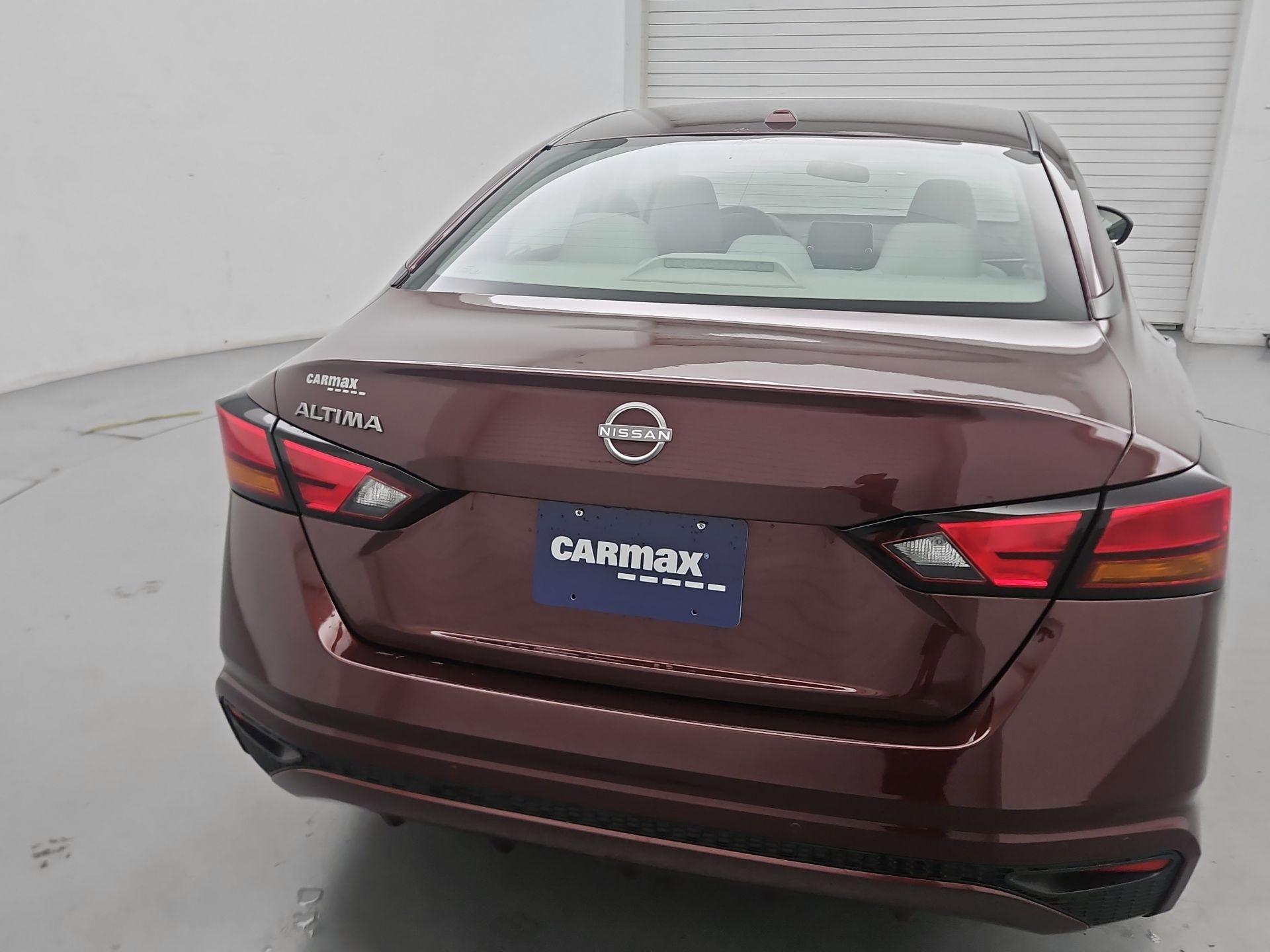 Thumbnail: 2025 Nissan Altima - 6