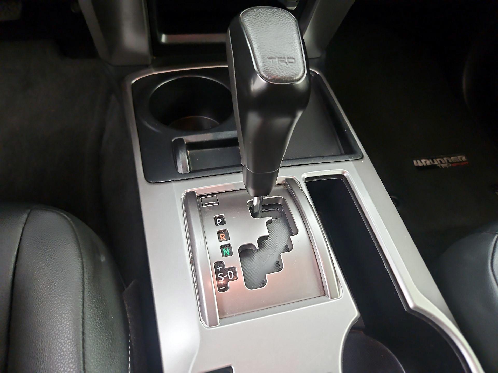 Thumbnail: 2024 Toyota 4Runner - 17