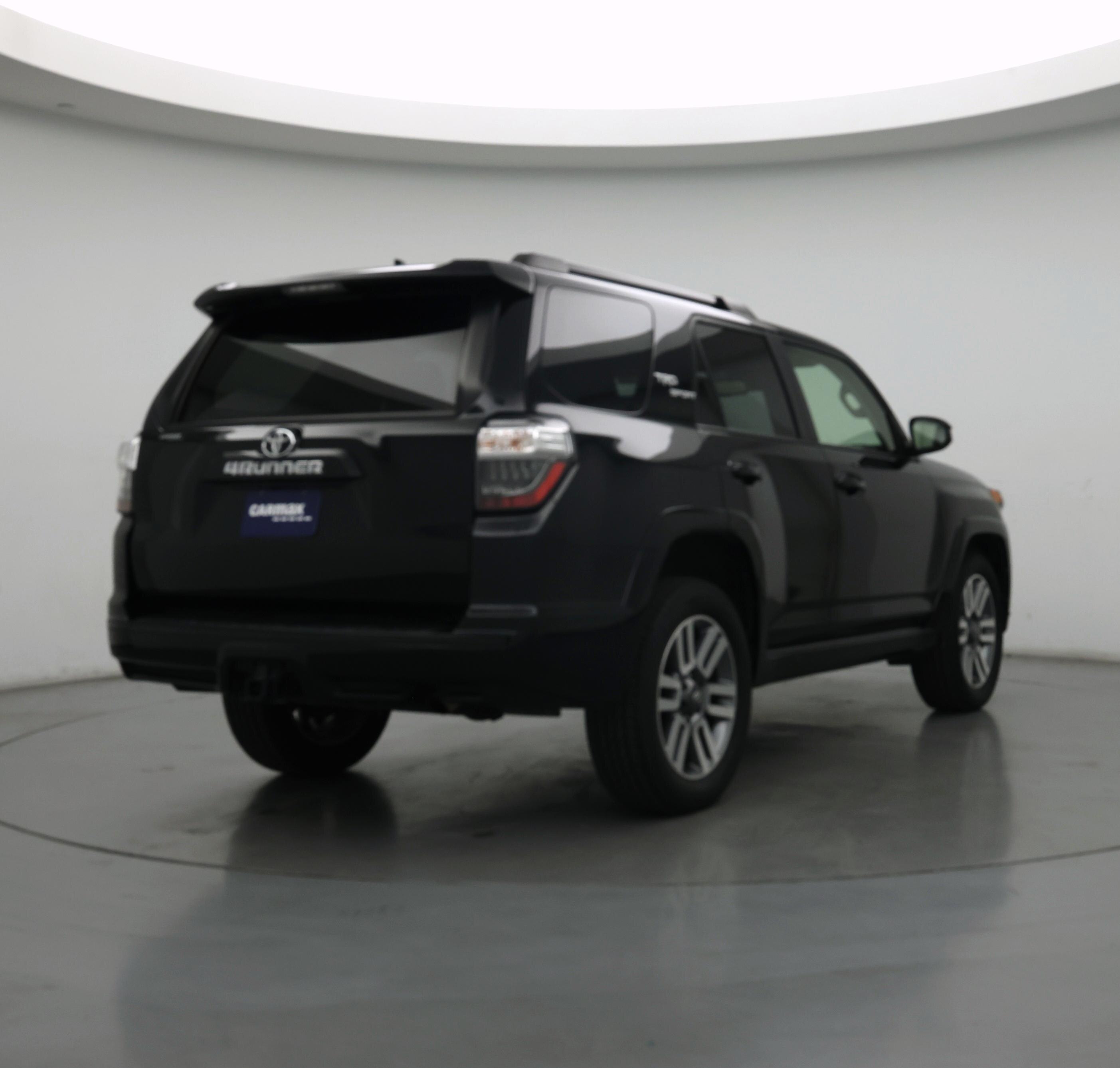 Thumbnail: 2024 Toyota 4Runner - 8
