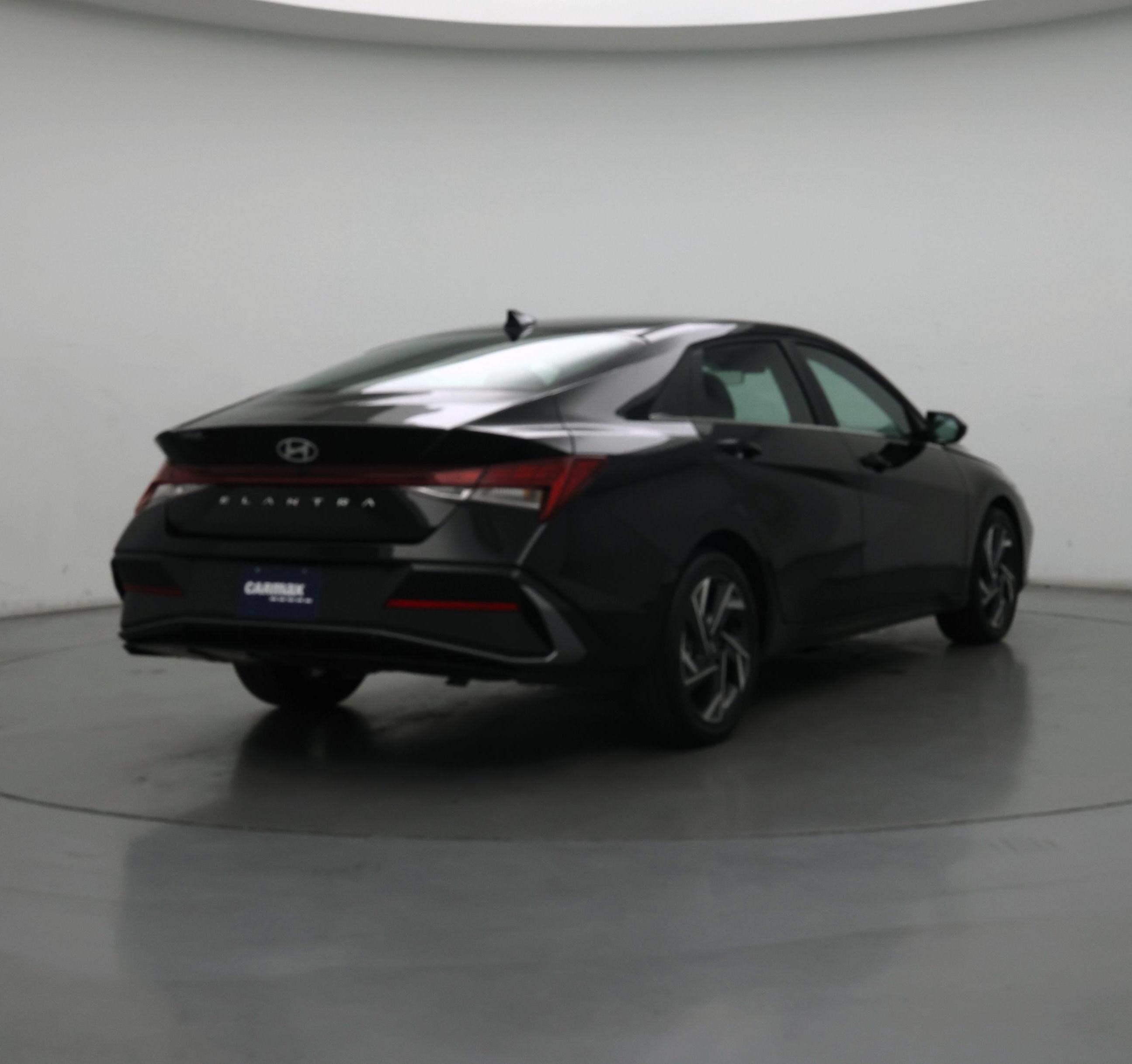 Thumbnail: 2025 Hyundai Elantra - 8
