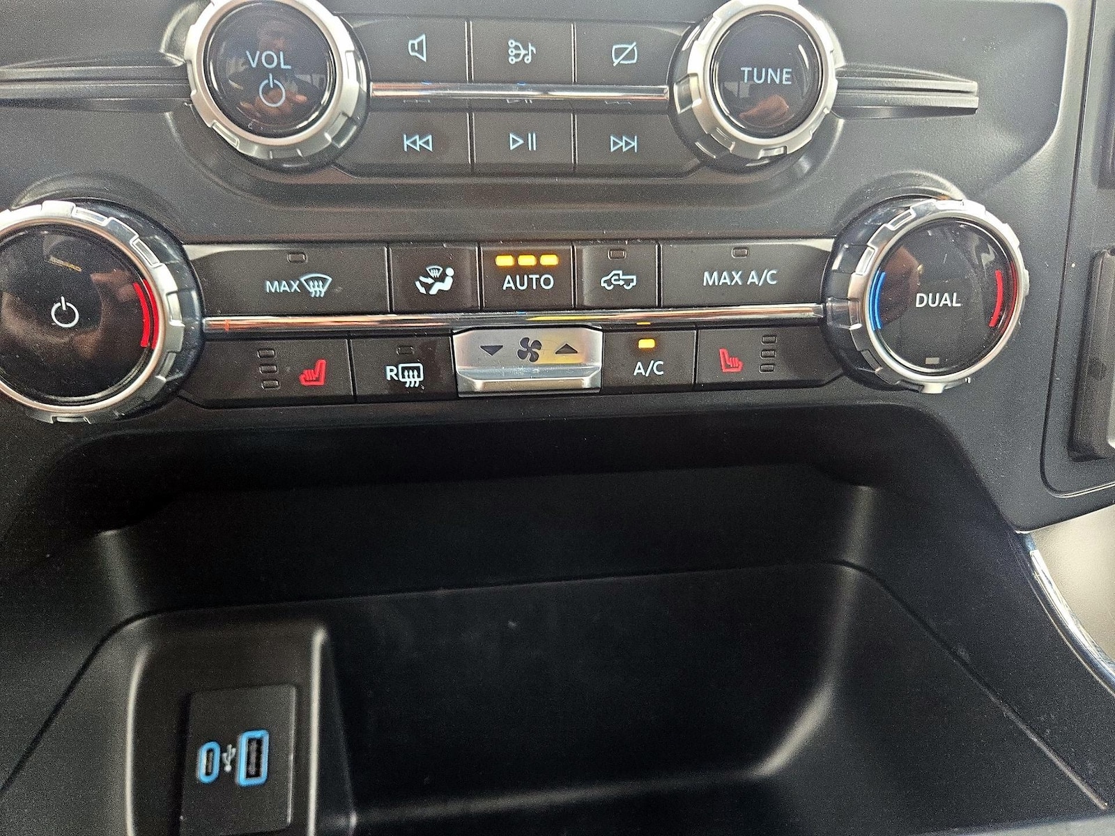 2024 Ford F-150 XLT - Photo 18