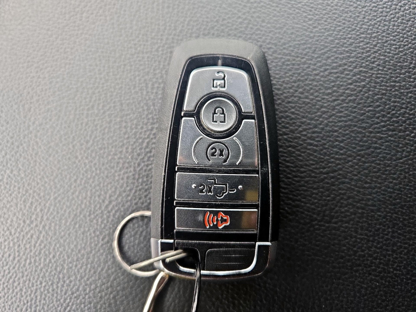 2024 Ford F-150 XLT - Photo 24