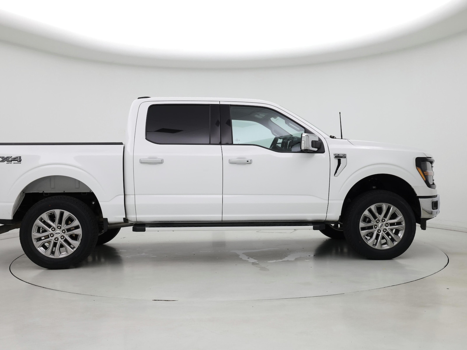 2024 Ford F-150 XLT - Photo 8