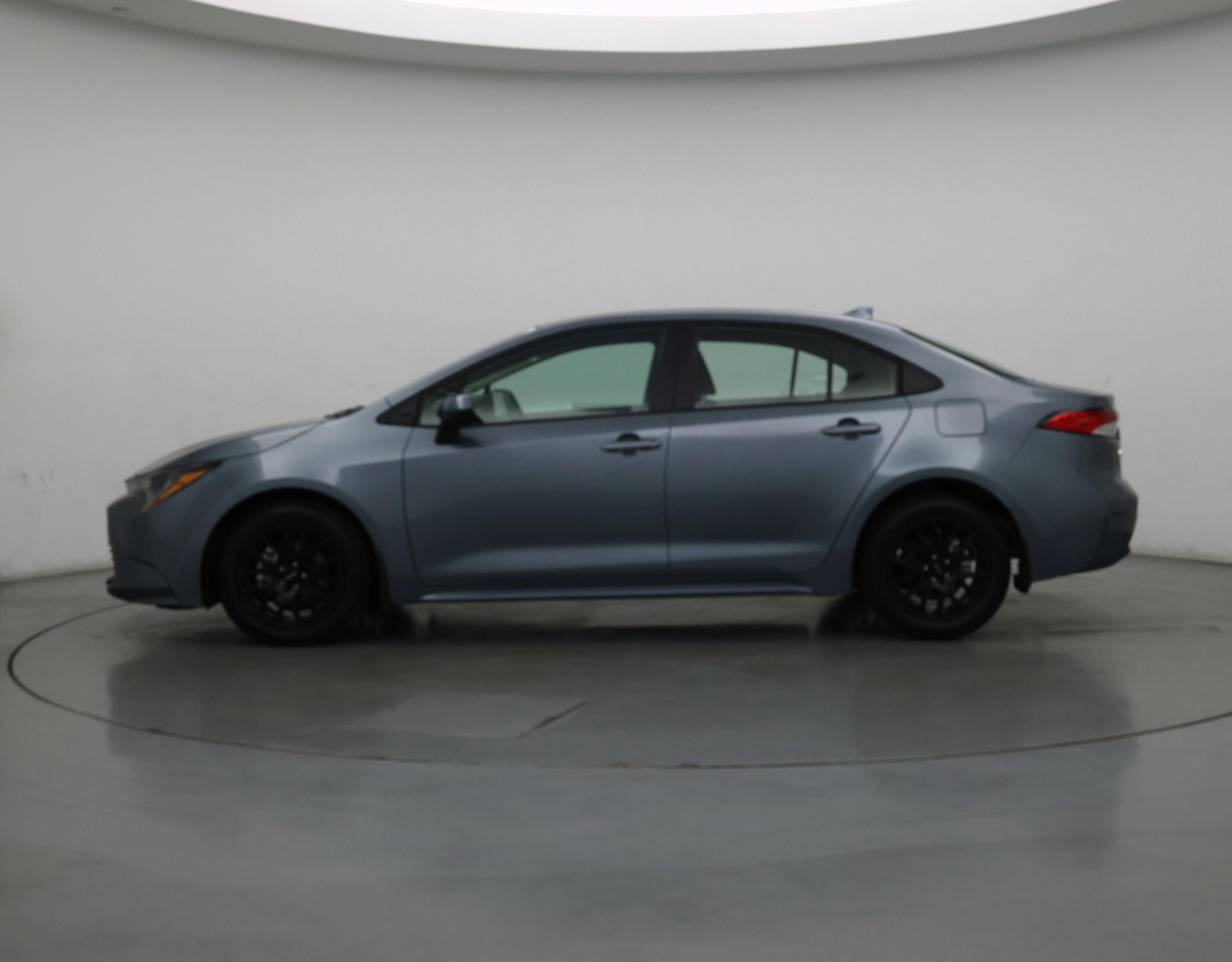 Thumbnail: 2025 Toyota Corolla - 3