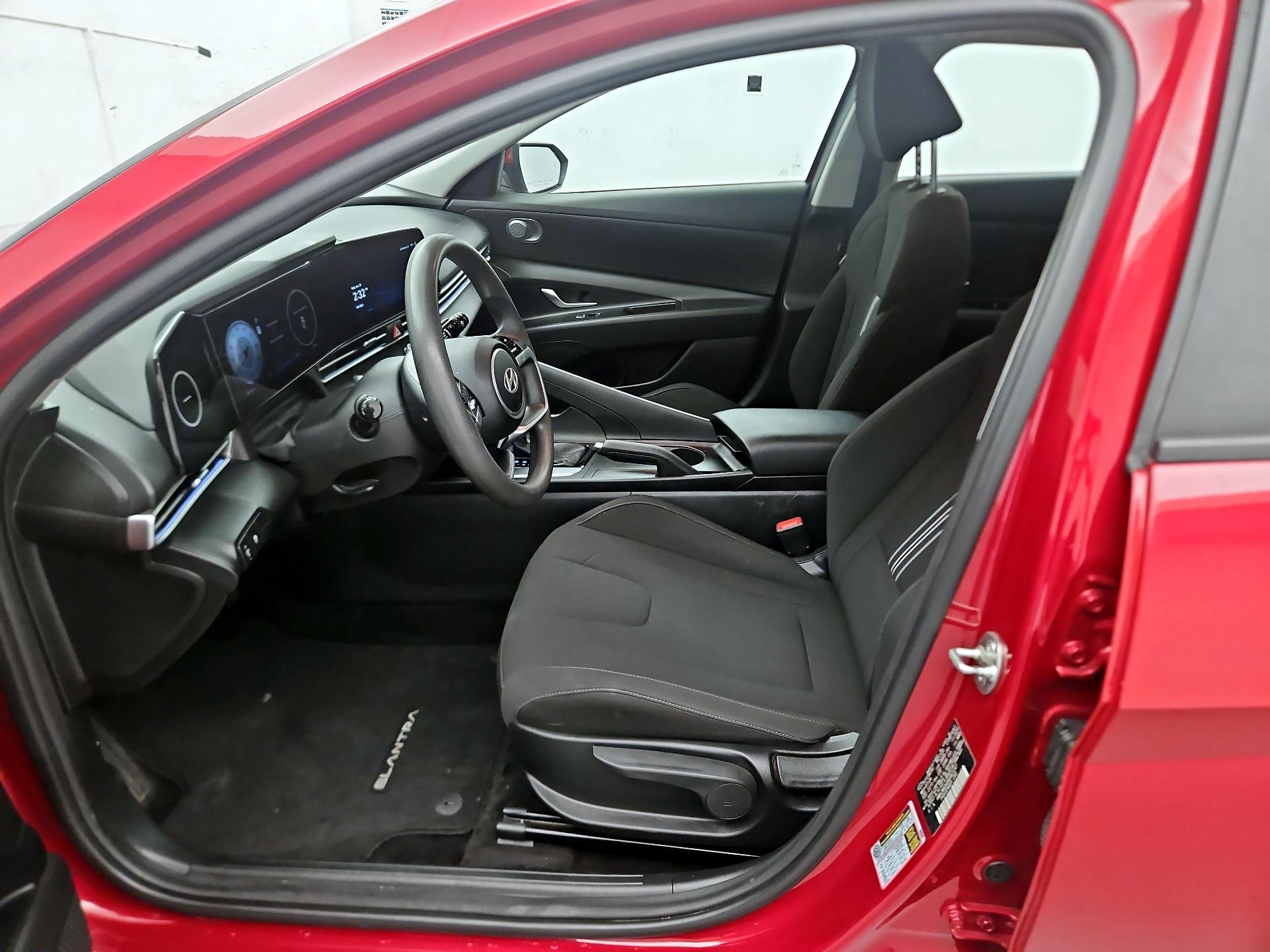 Thumbnail: 2024 Hyundai Elantra - 11