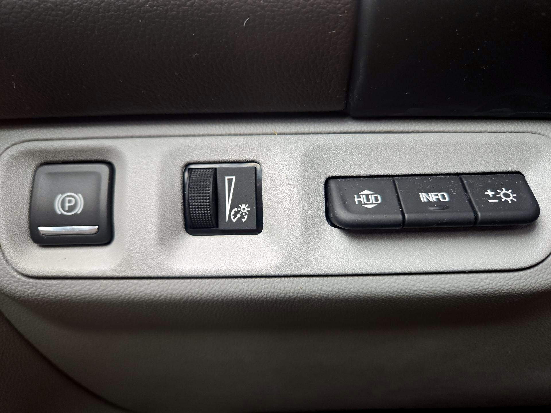Thumbnail: 2020 GMC Acadia - 13
