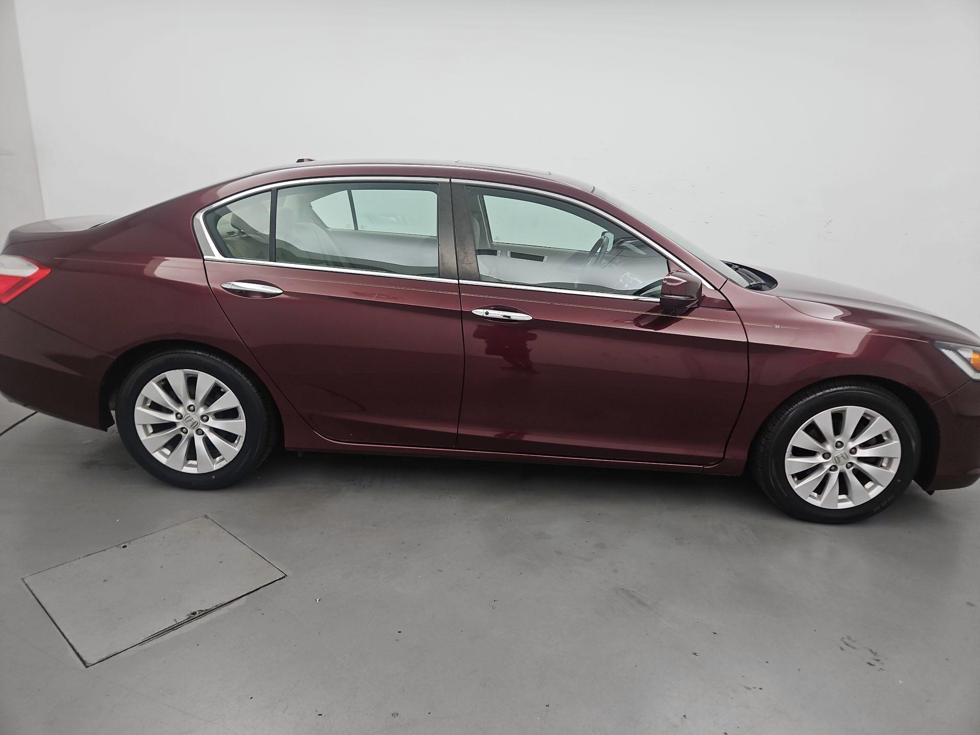 Thumbnail: 2015 Honda Accord - 4