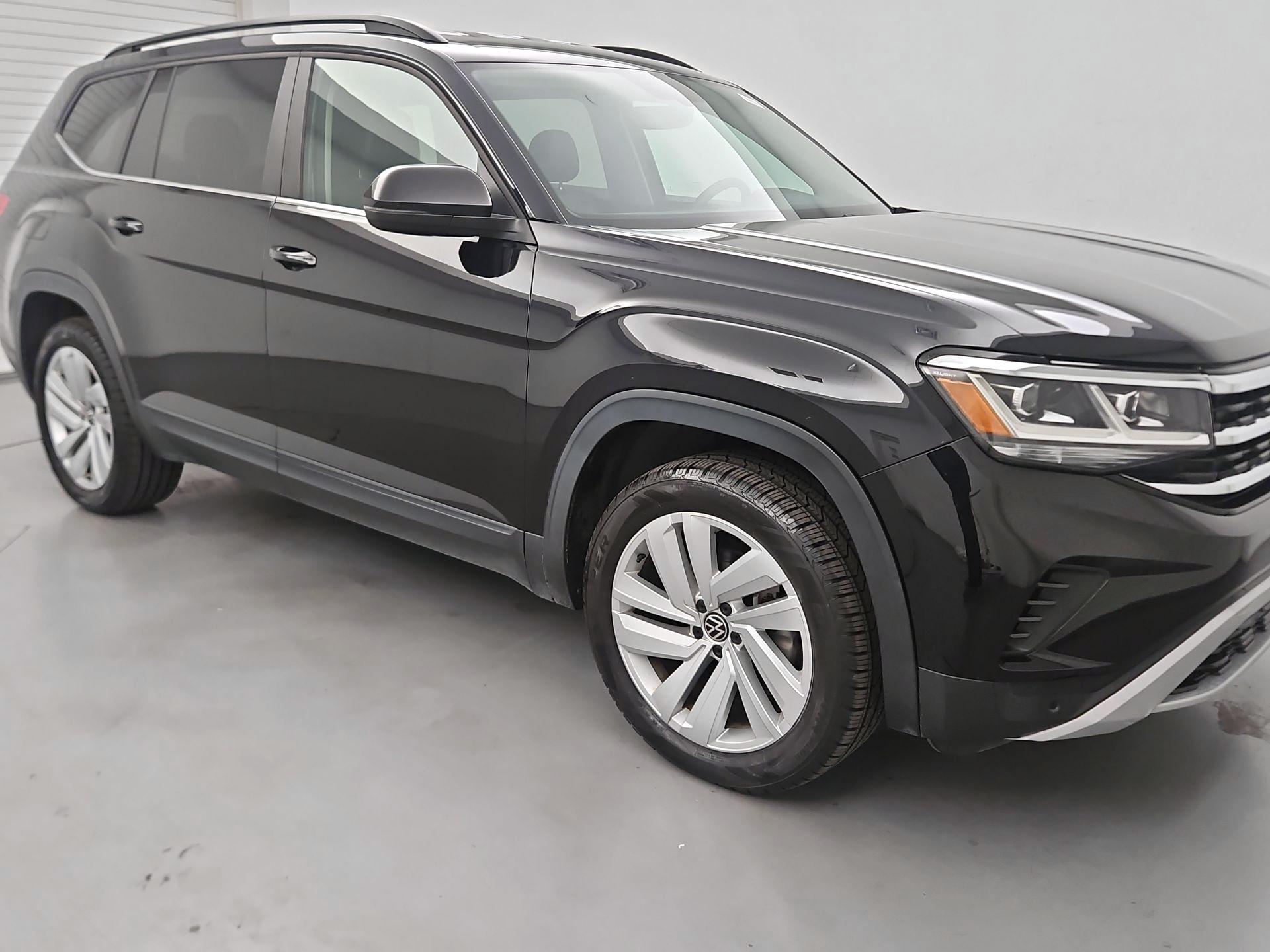 Thumbnail: 2021 Volkswagen Atlas - 1