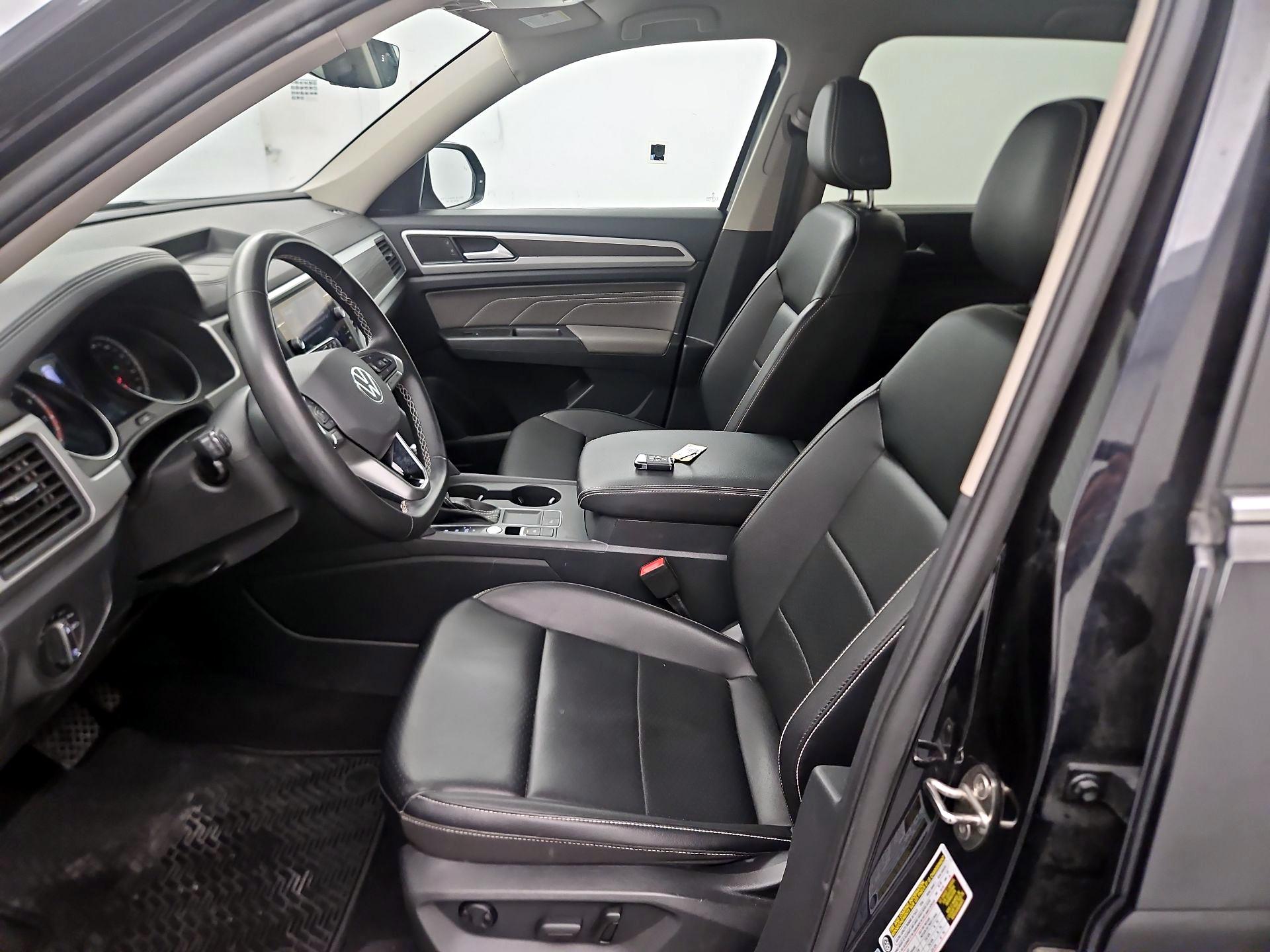 Thumbnail: 2021 Volkswagen Atlas - 9