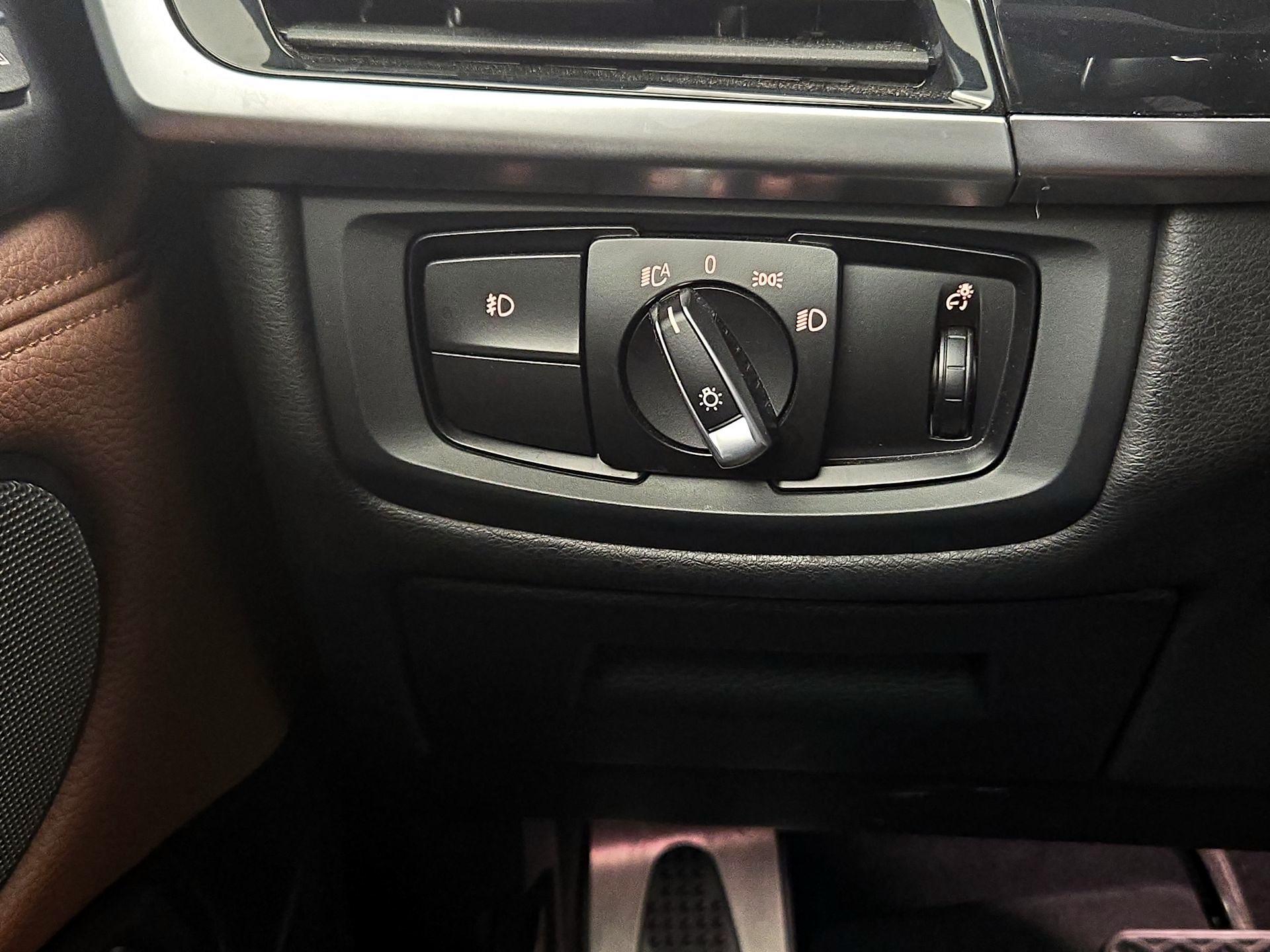 Thumbnail: 2015 BMW X5 - 13